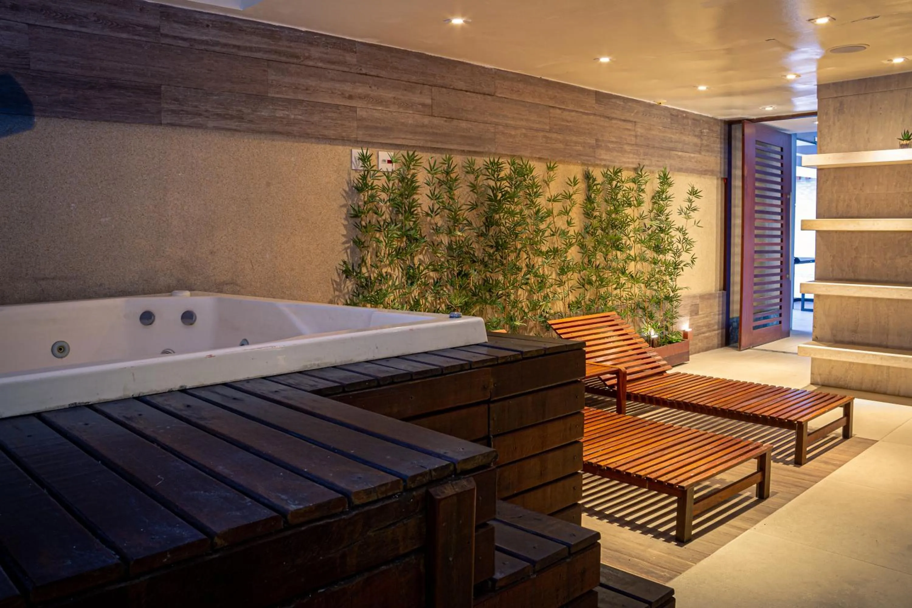 Hot Tub in Riale Brisa Barra