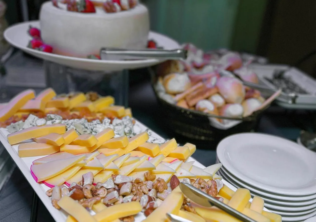 Restaurant/places to eat in Riale Brisa Barra