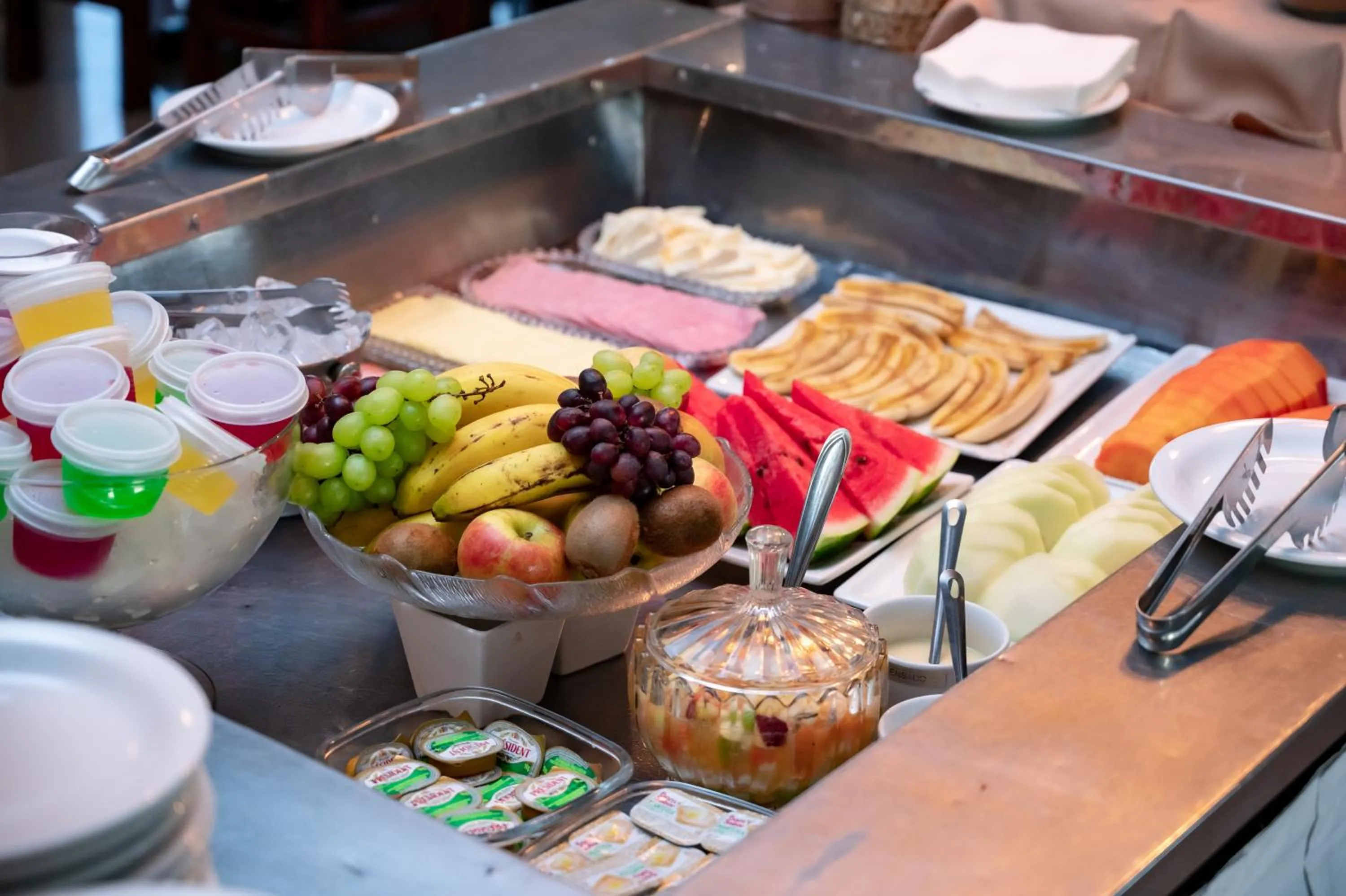 Breakfast in Hotel 365