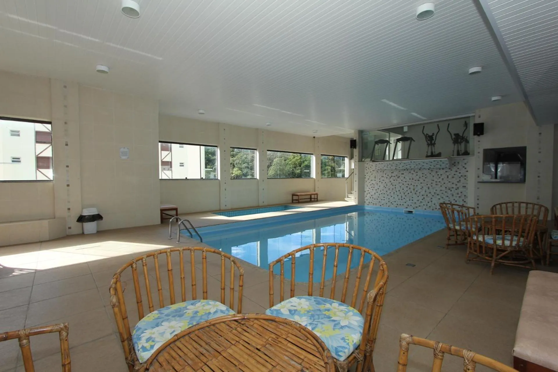 Pool view in Hotel Guarany