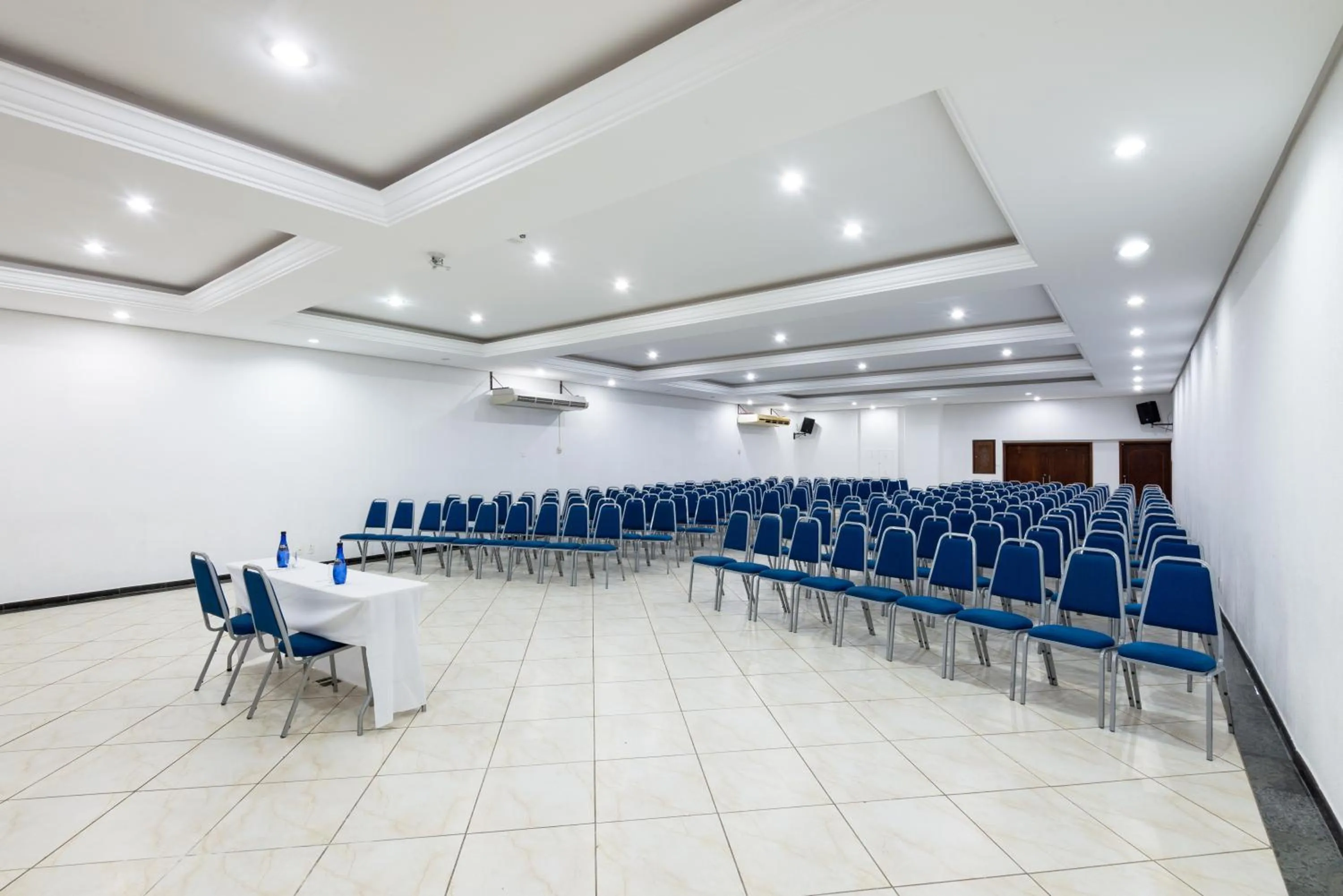 Business facilities in Hotel Guarany