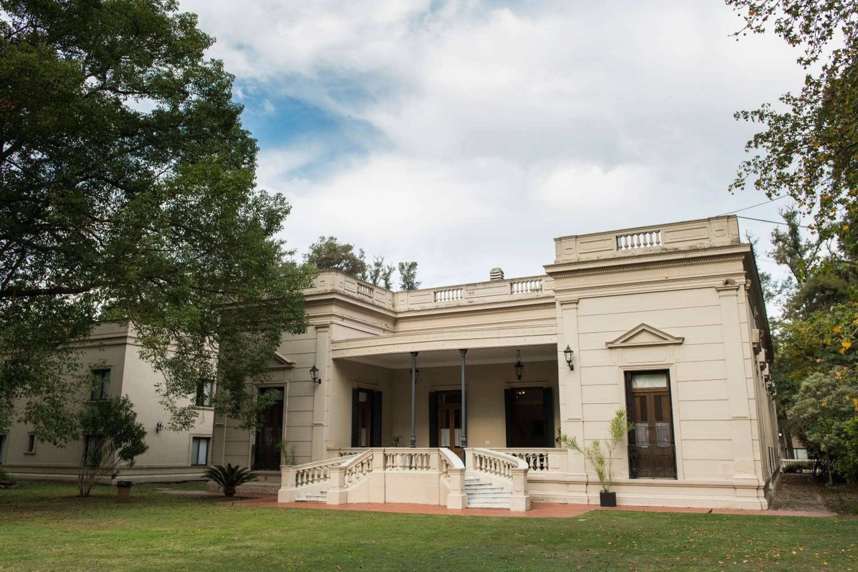 Facade/entrance in Howard Johnson Resort & Spa Escobar