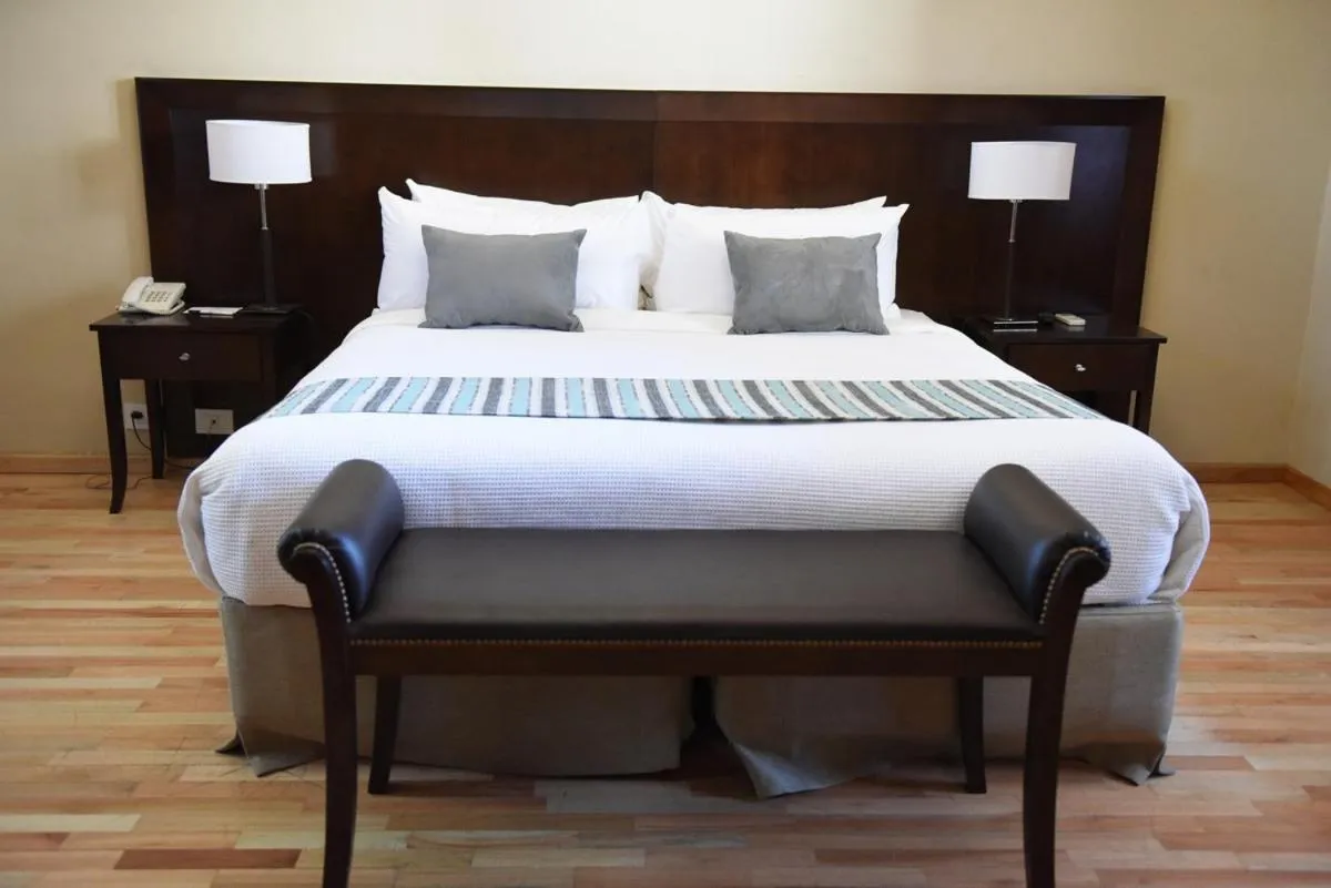 Bedroom, Bed in Howard Johnson Resort & Spa Escobar