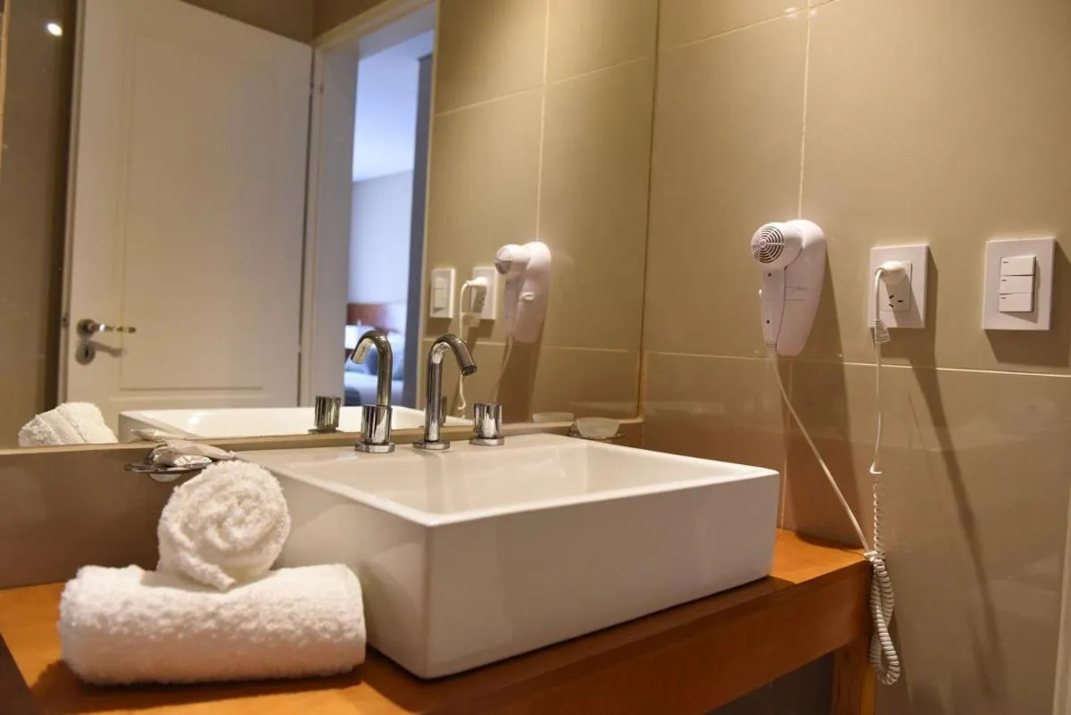 Bathroom in Howard Johnson Resort & Spa Escobar