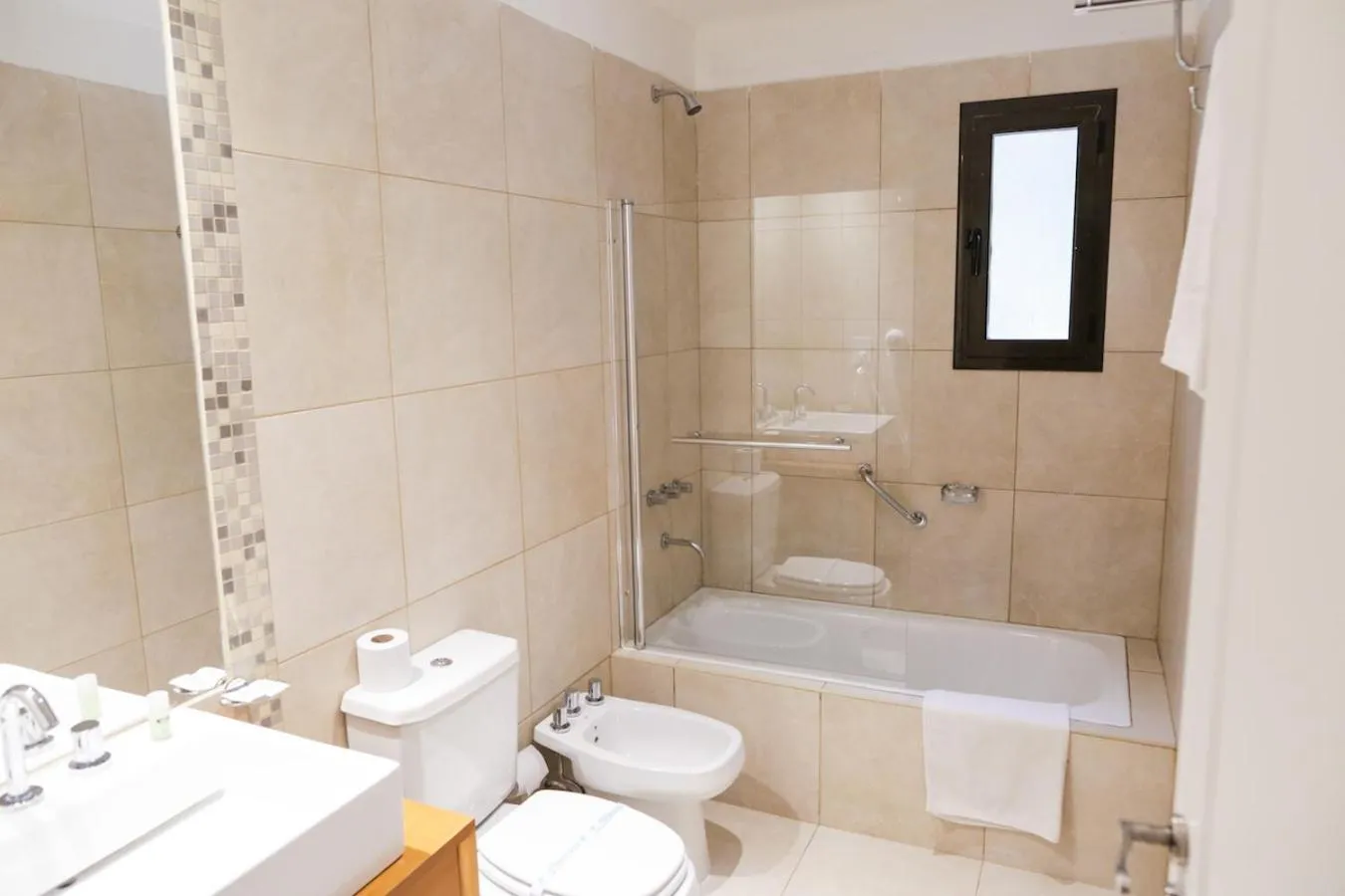 Bathroom in Howard Johnson Resort & Spa Escobar