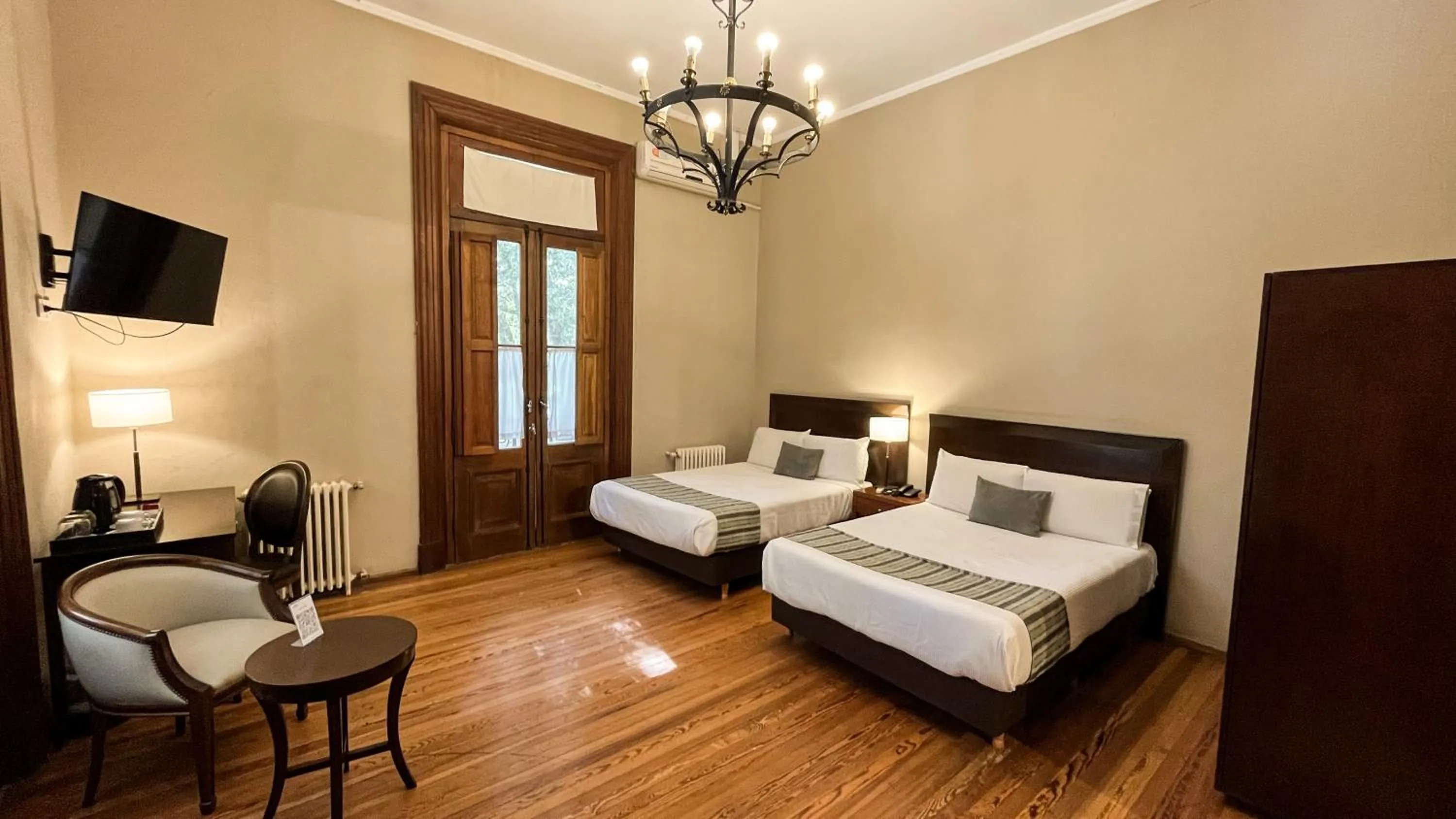 Bedroom, Bed in Howard Johnson Resort & Spa Escobar