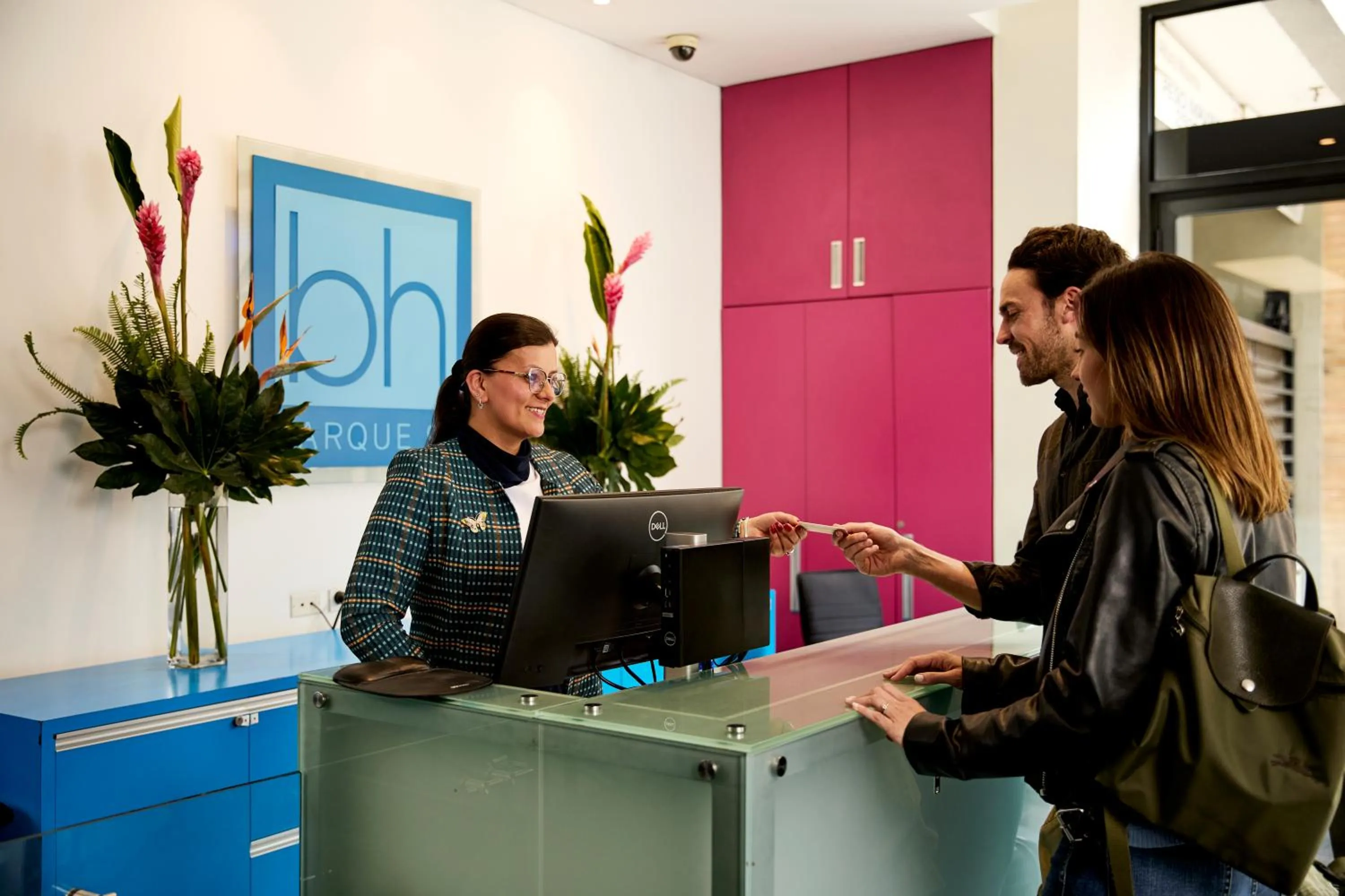 Lobby or reception in Hotel bh Parque 93