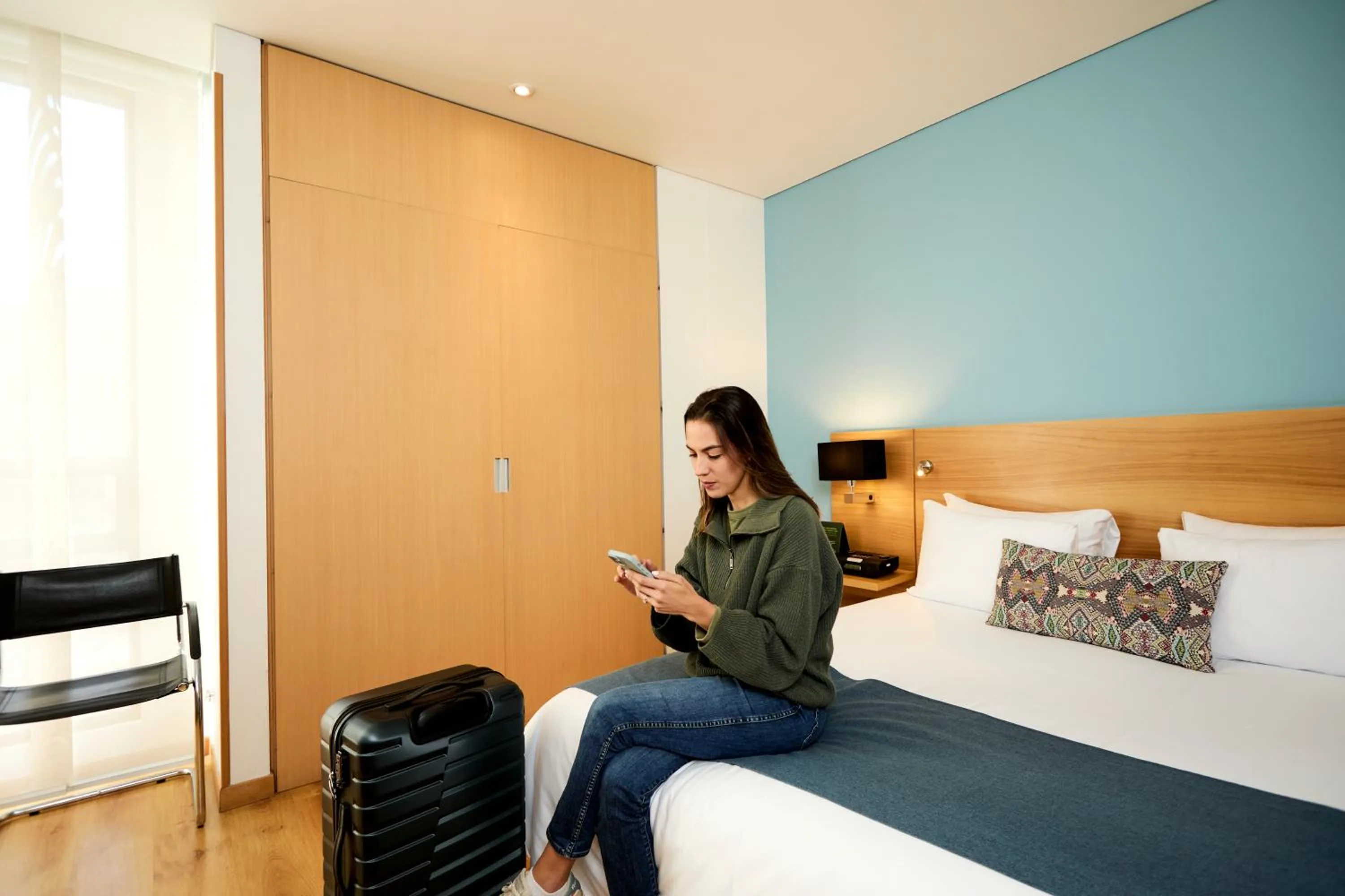 People, Bed in Hotel bh Parque 93