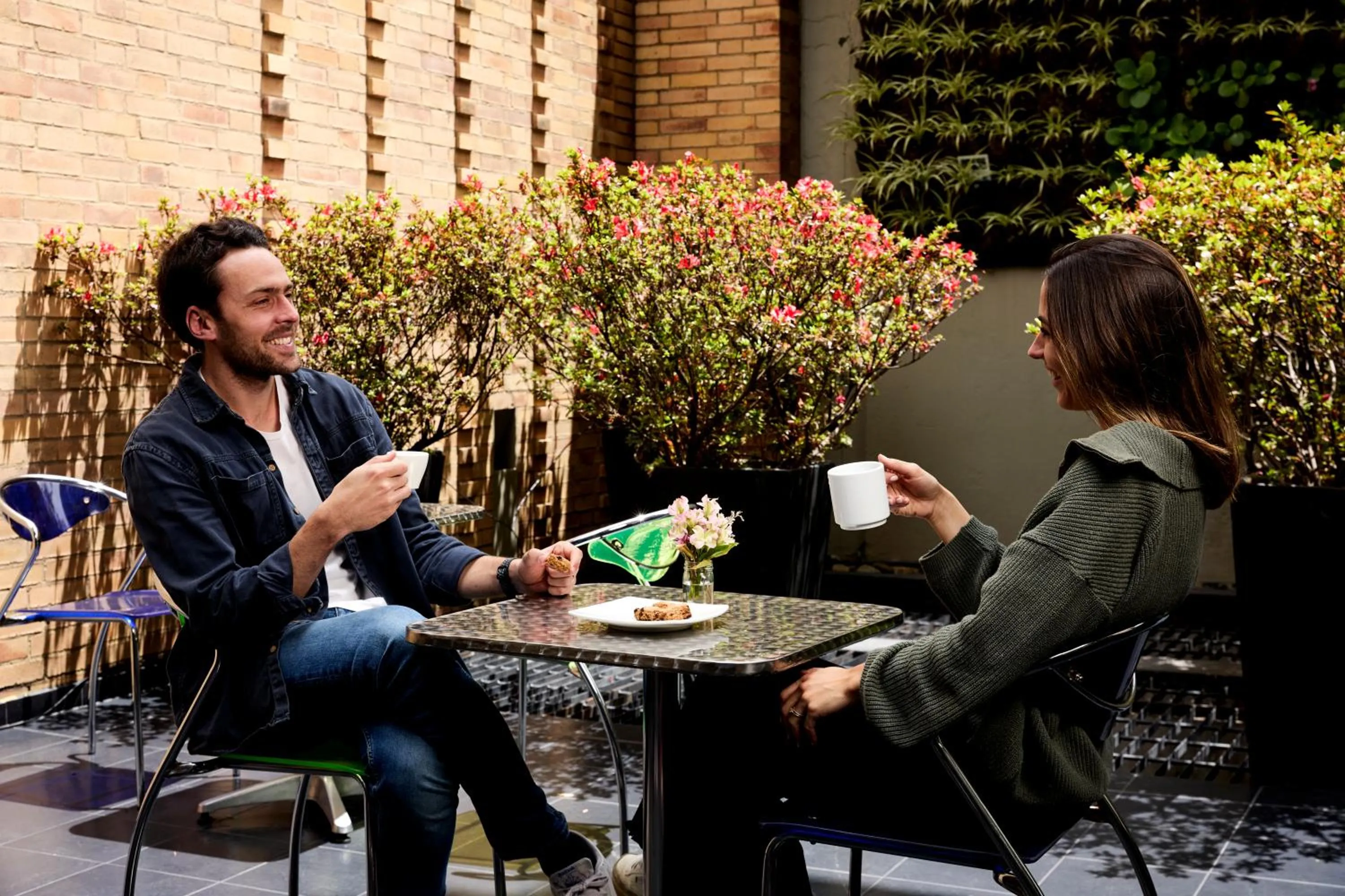 Area and facilities in Hotel bh Parque 93