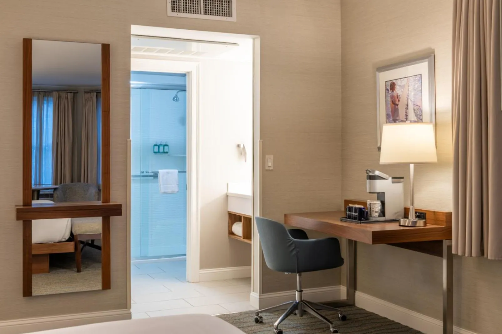 Coffee/tea facilities in Anchorage by the Sea