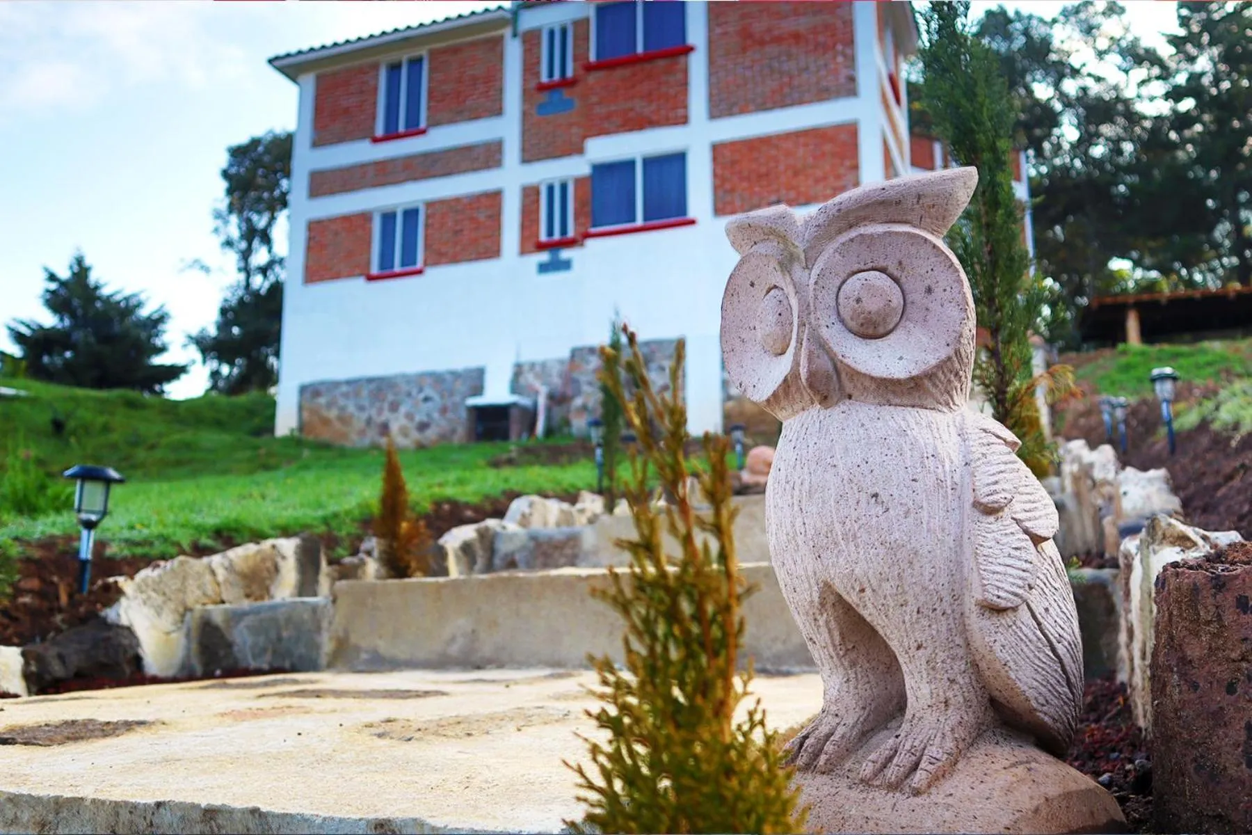 Property building in Senda Monarca