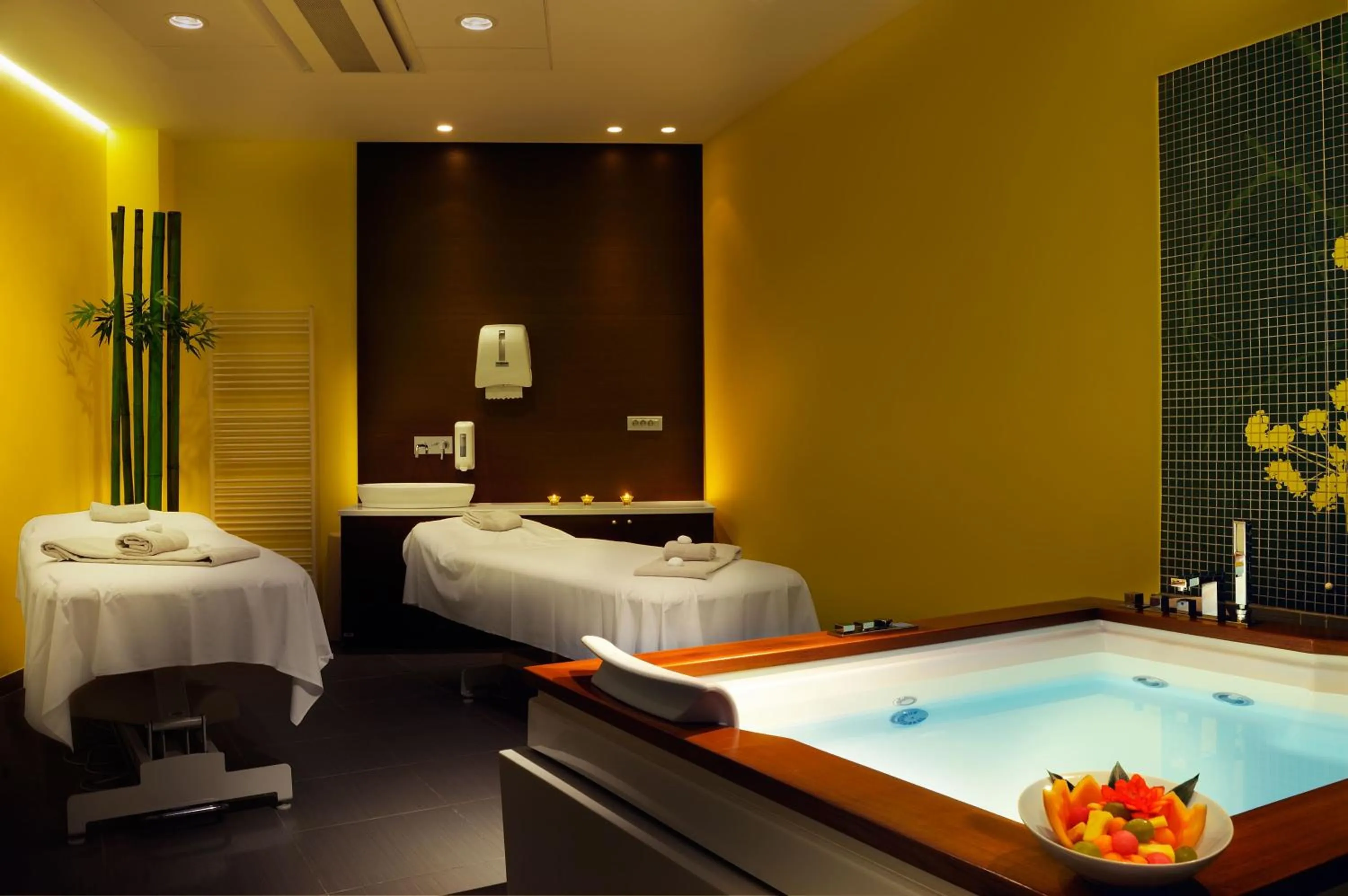 Massage, Bed in Hotel Thermana Park Laško**** Superior