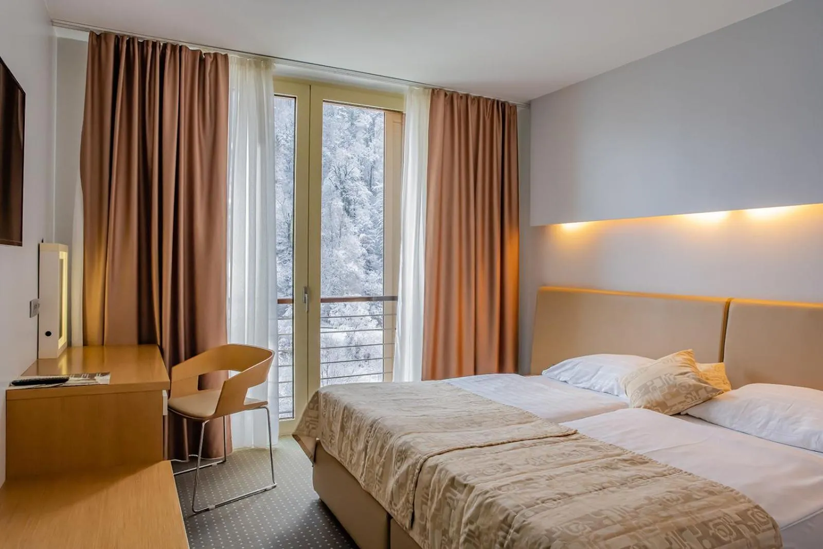 Bedroom, Bed in Hotel Thermana Park Laško**** Superior