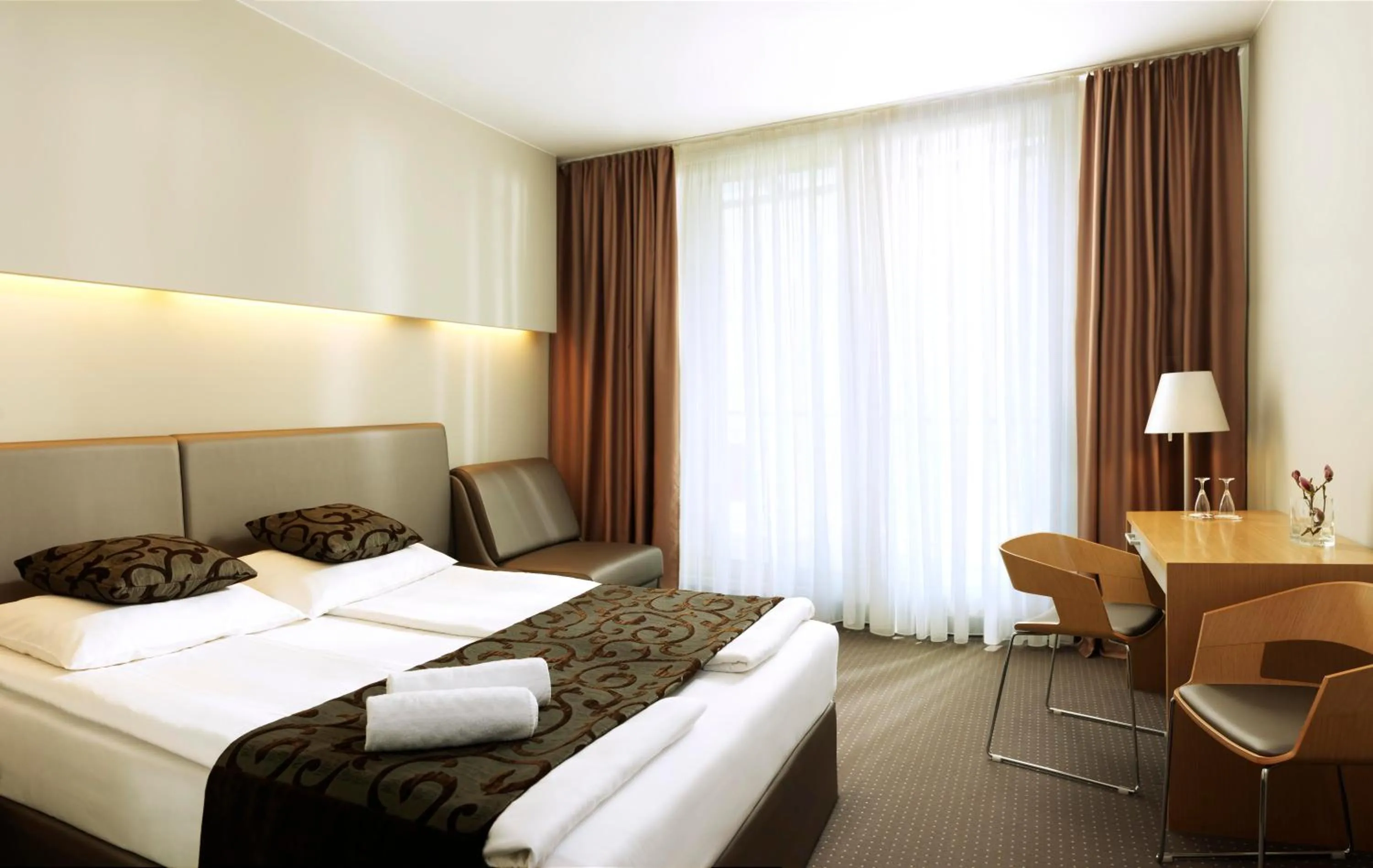 Bedroom, Bed in Hotel Thermana Park Laško**** Superior