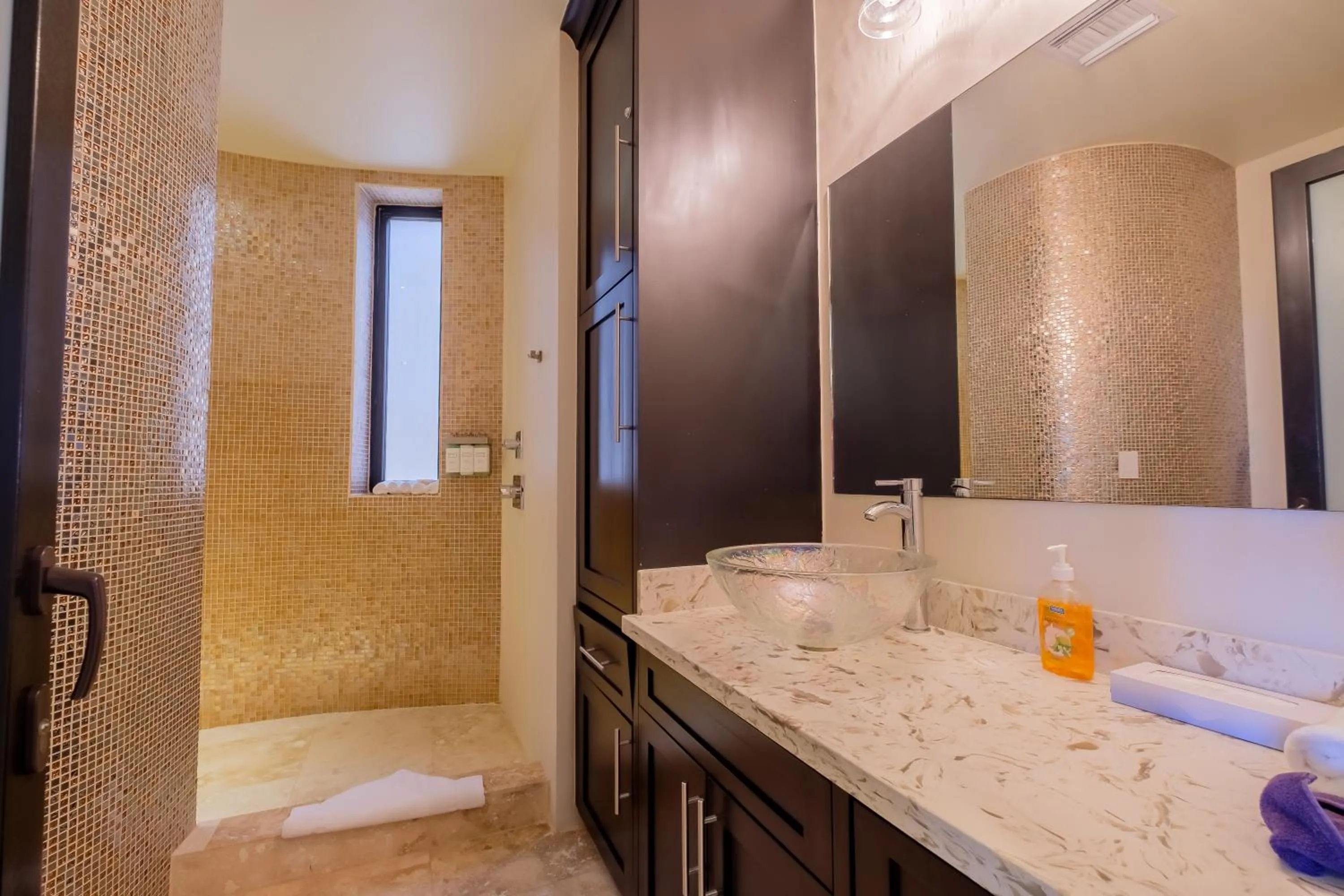 Bathroom in Diamante Beachfront Suites