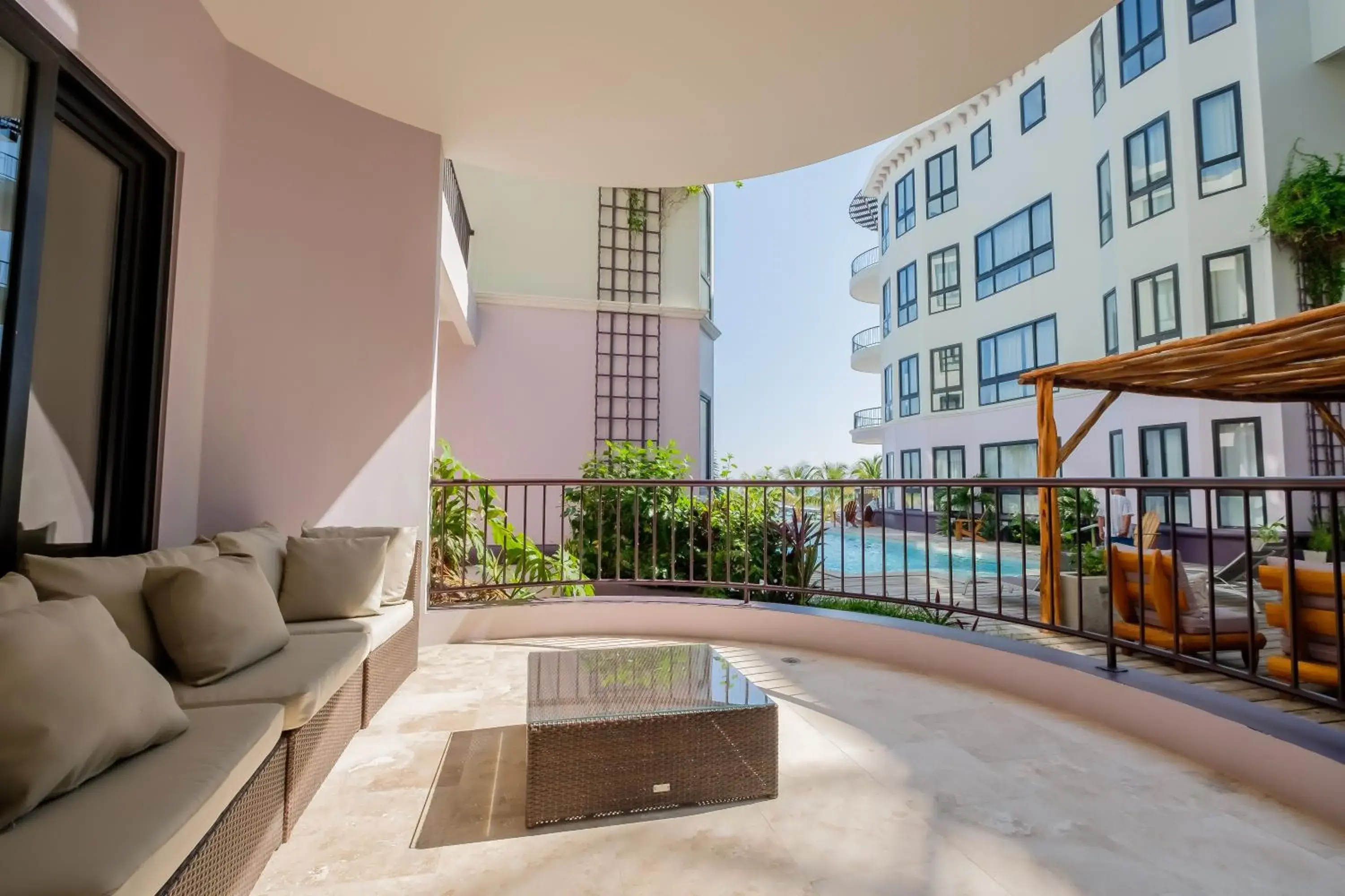 Deluxe Suite with Sea View in Diamante Beachfront Suites Deluxe Suite with Sea View in Diamante Beachfront Suites