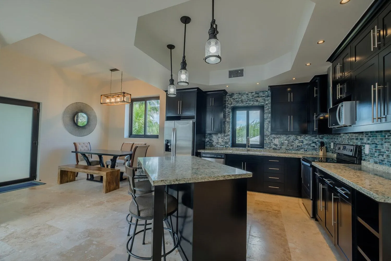 Kitchen or kitchenette in Diamante Beachfront Suites
