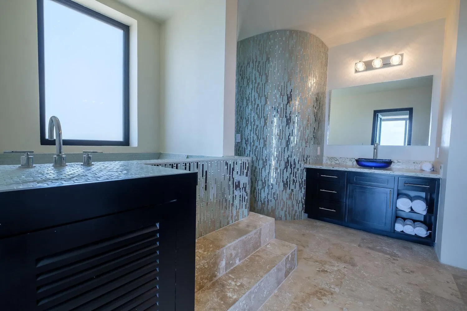 Bathroom in Diamante Beachfront Suites