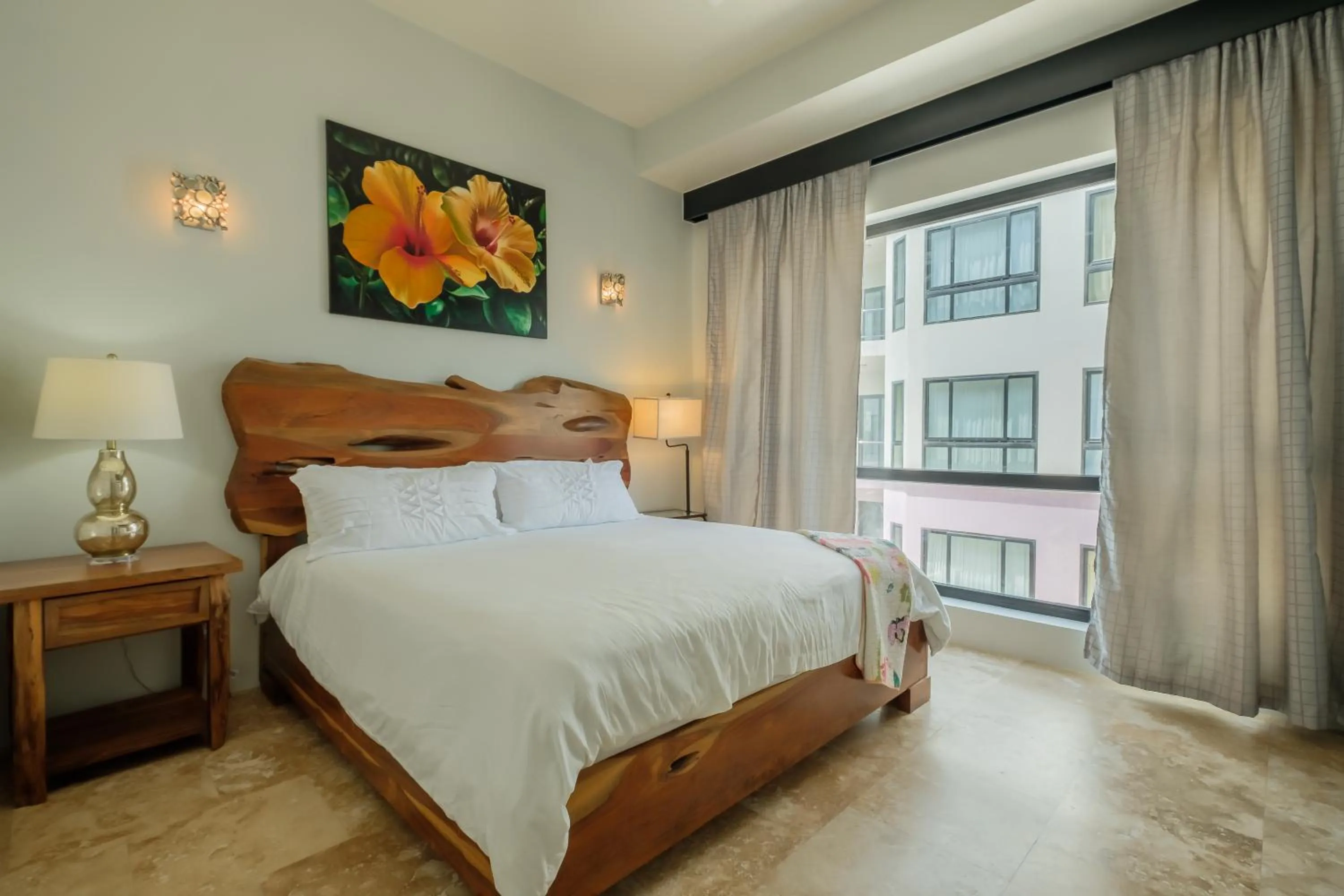 Bedroom, Bed in Diamante Beachfront Suites