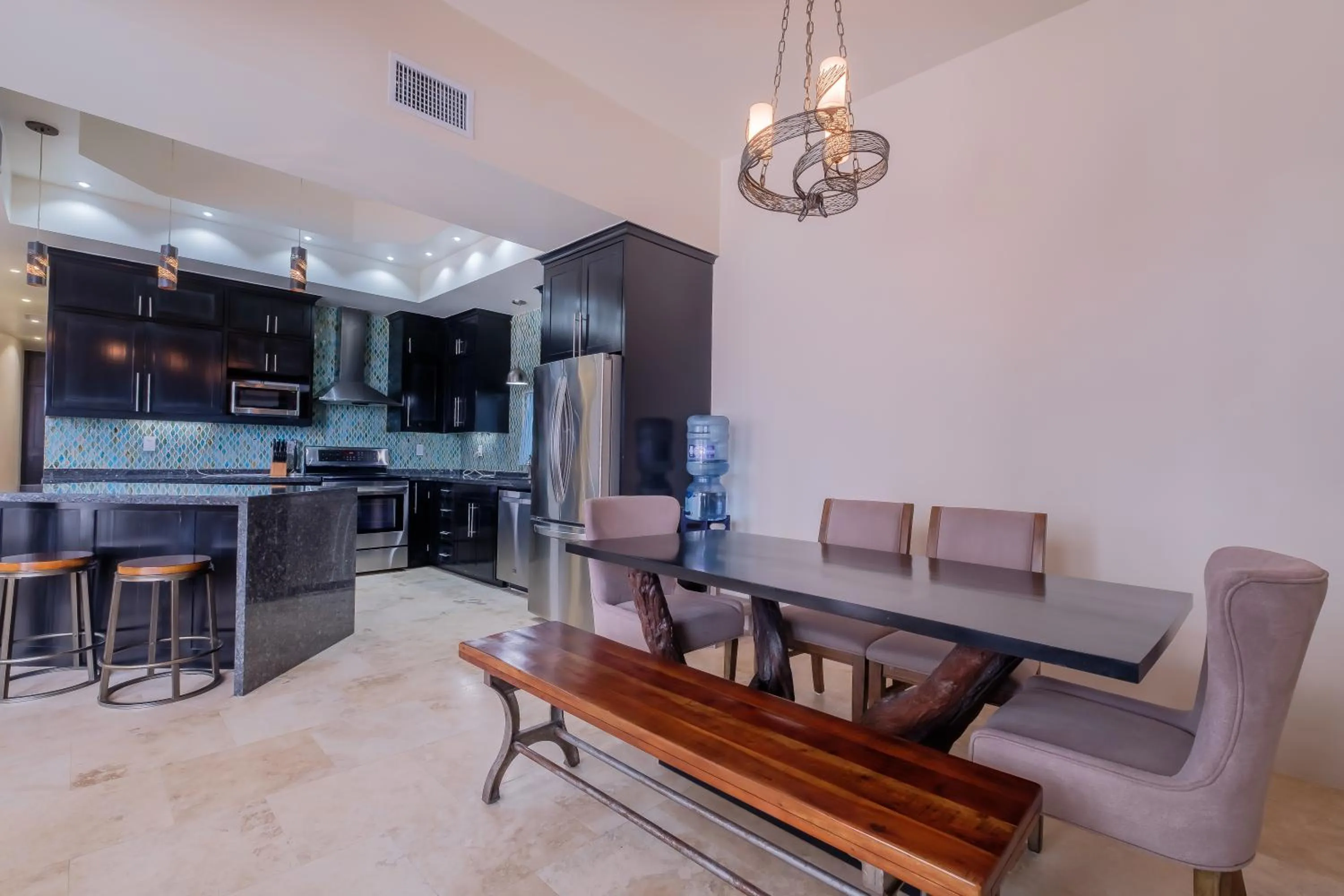 Kitchen or kitchenette in Diamante Beachfront Suites