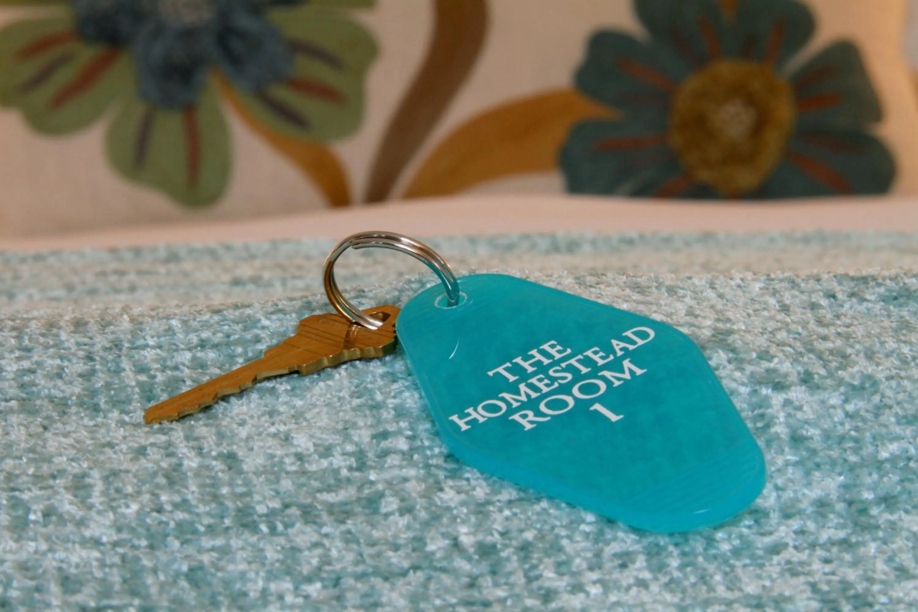 Logo/Certificate/Sign in The Homestead