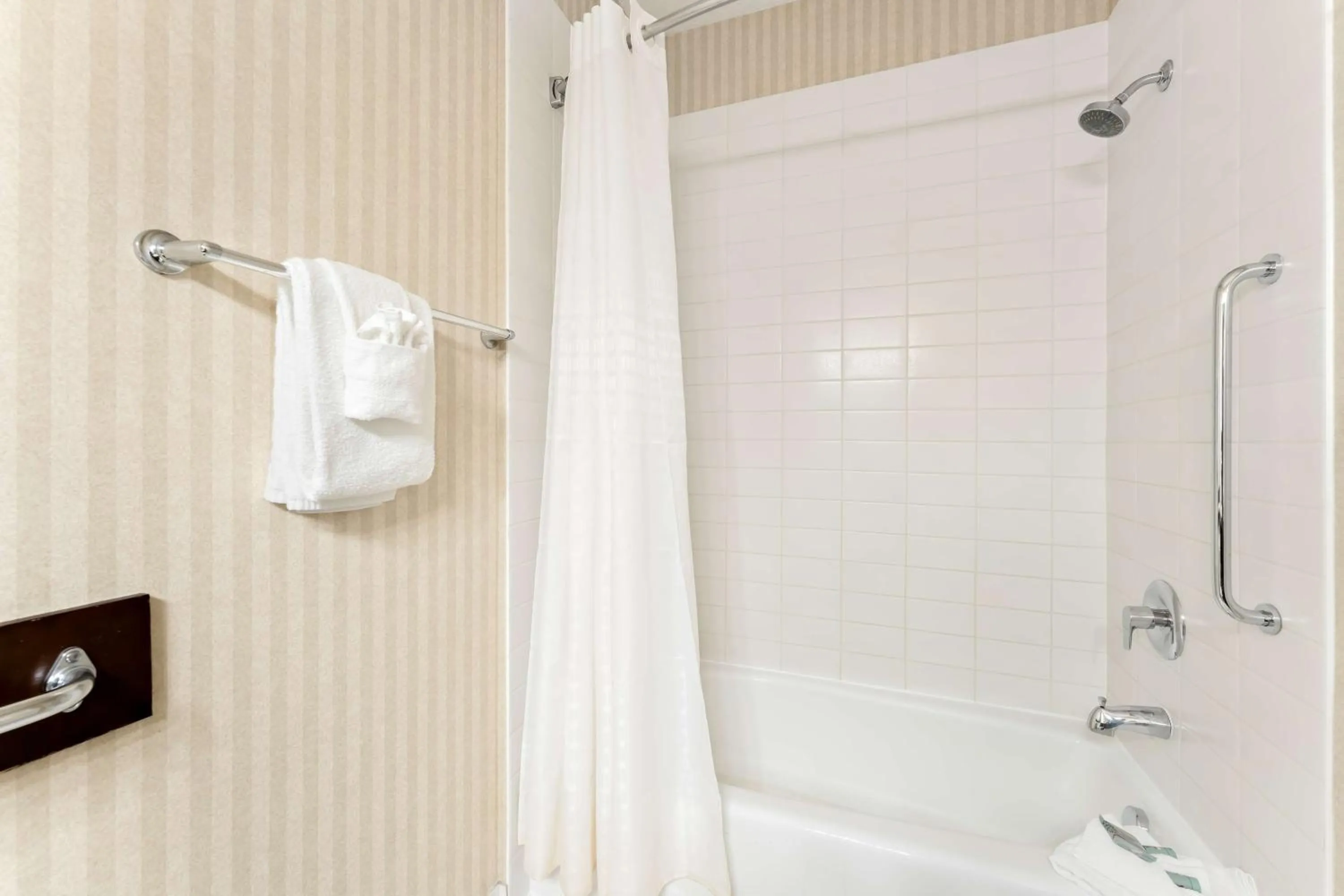 Bathroom in Best Western Williams Lake