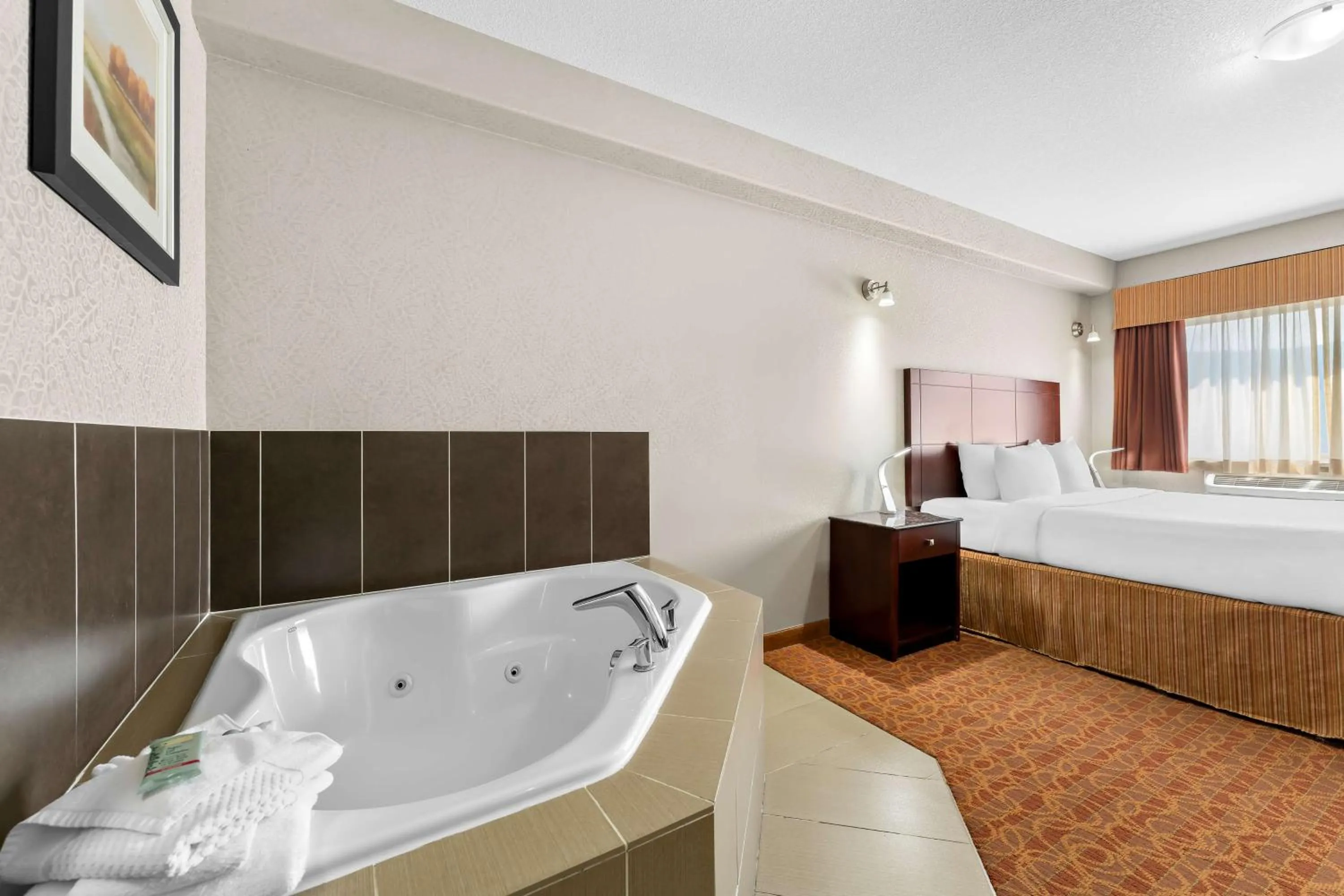 Bedroom, Bed in Best Western Williams Lake