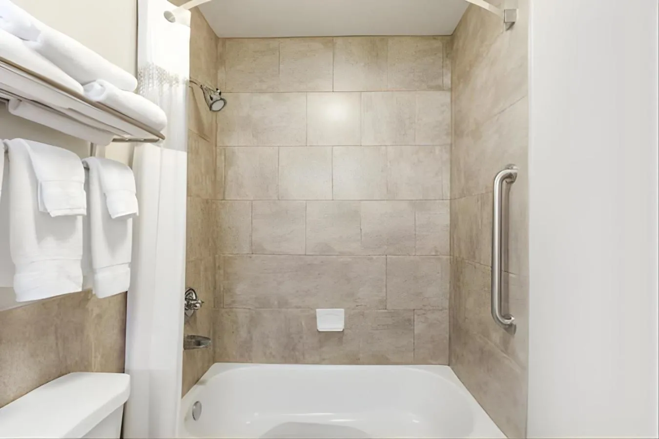 Bathroom in Iberia House & Suites