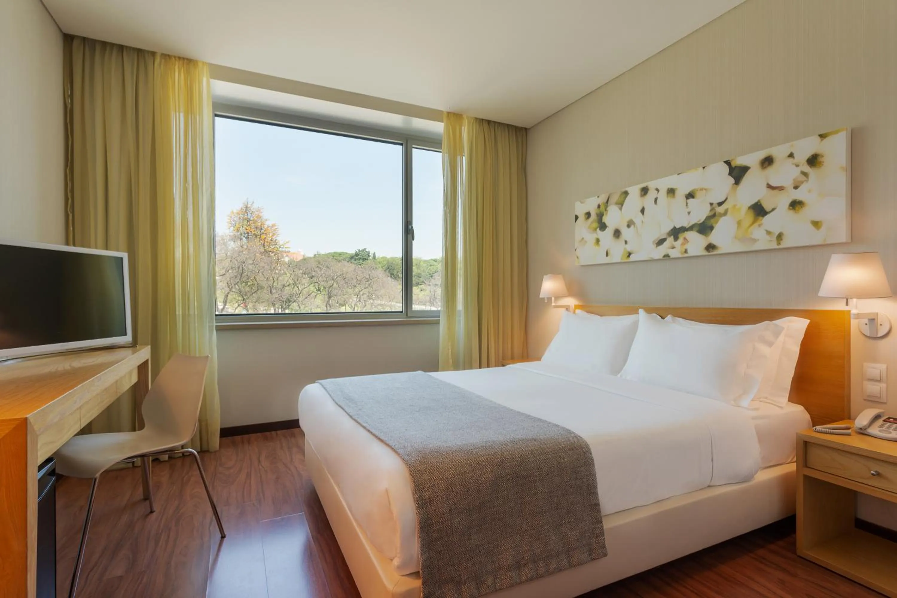 Bedroom, Bed in HF Fénix Garden