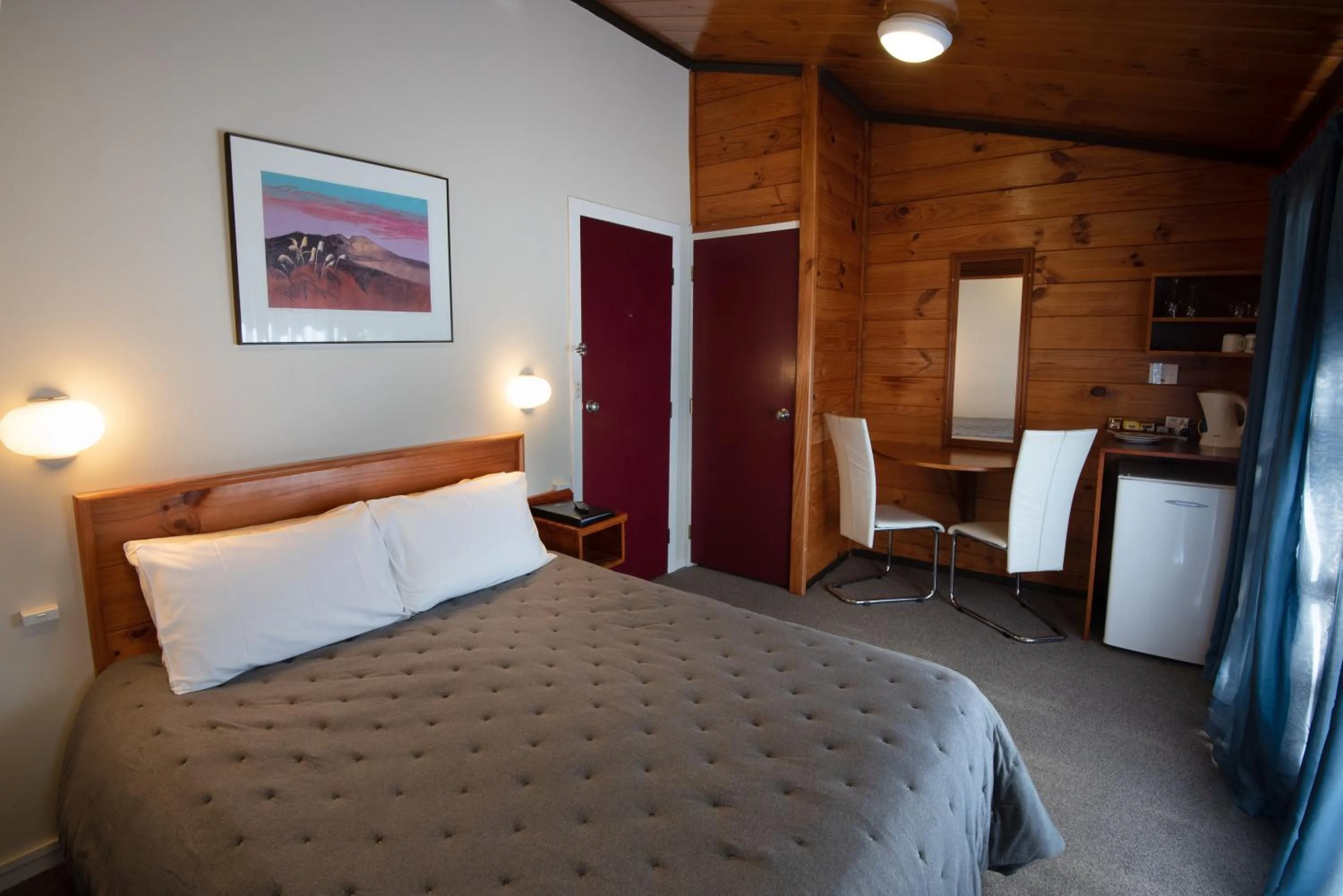Bed in Skotel Alpine Resort