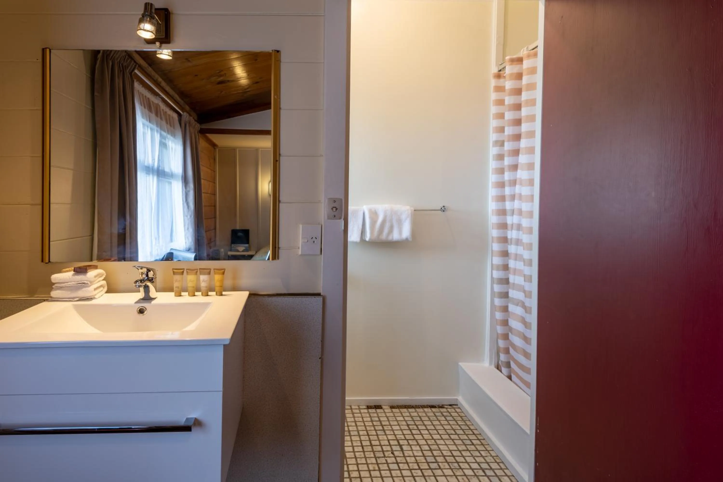 Bathroom in Skotel Alpine Resort