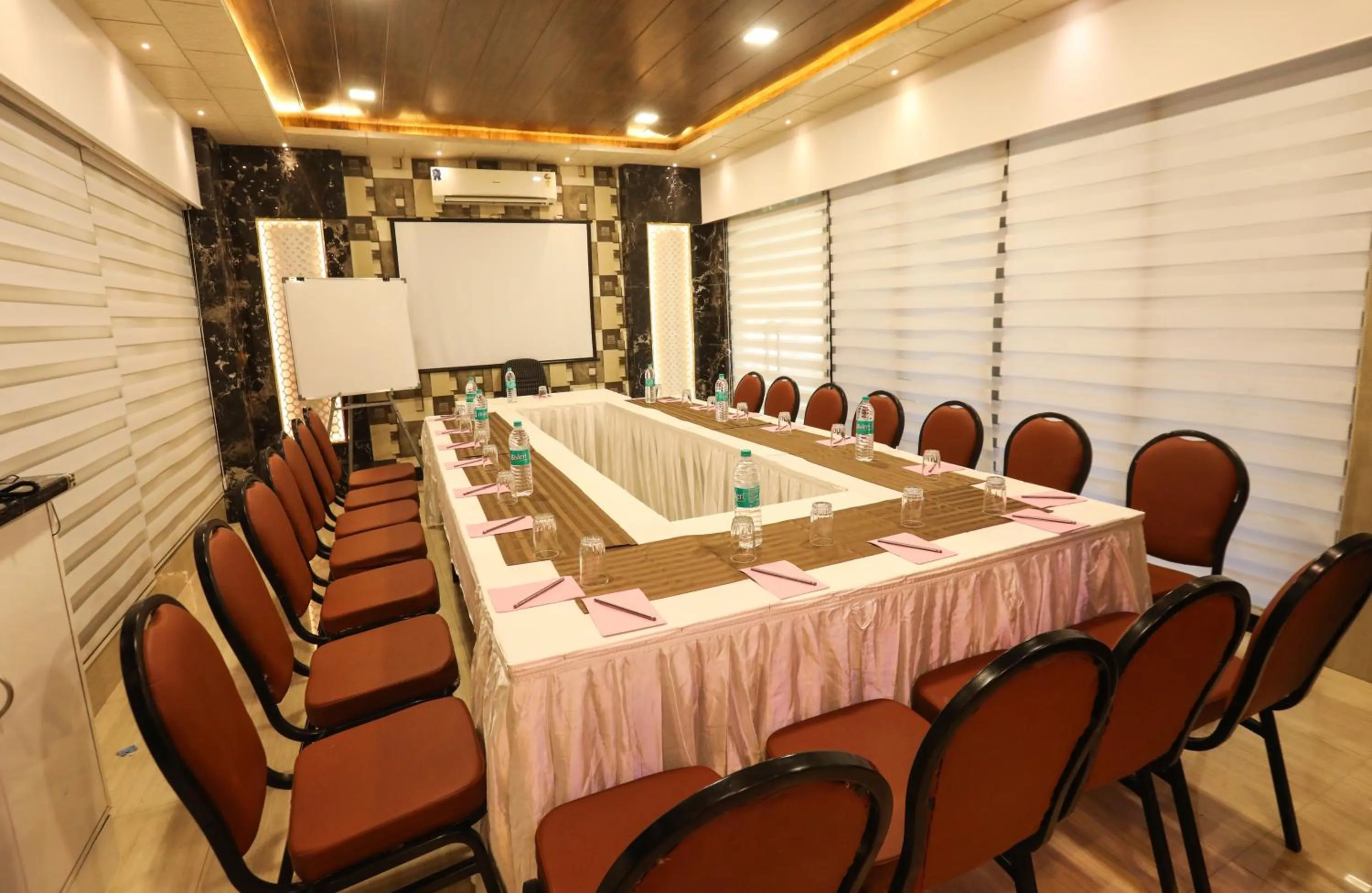 Jyoti Dwelling Hotel