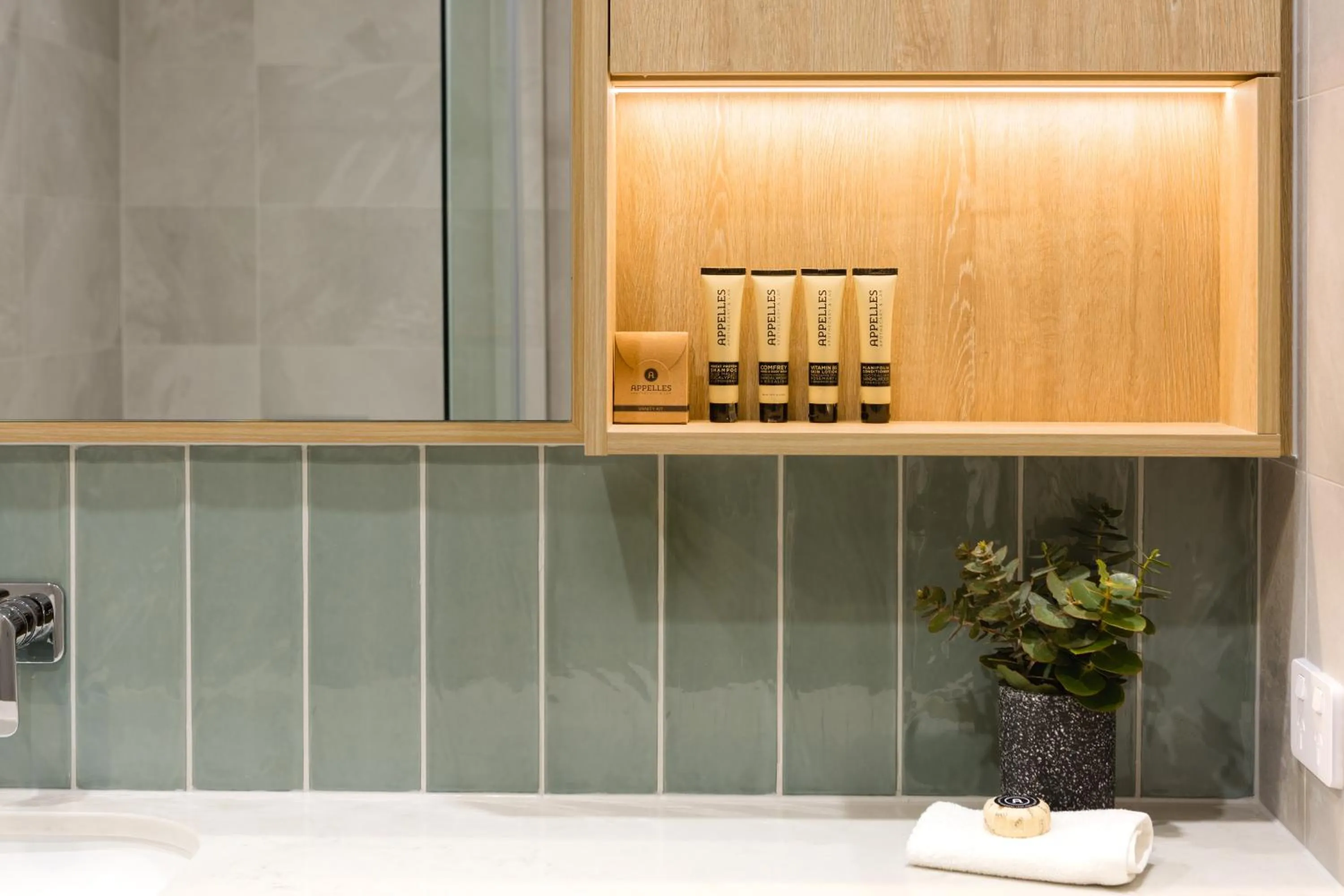 Bathroom in Ingot Hotel Perth, an Ascend Collection Hotel