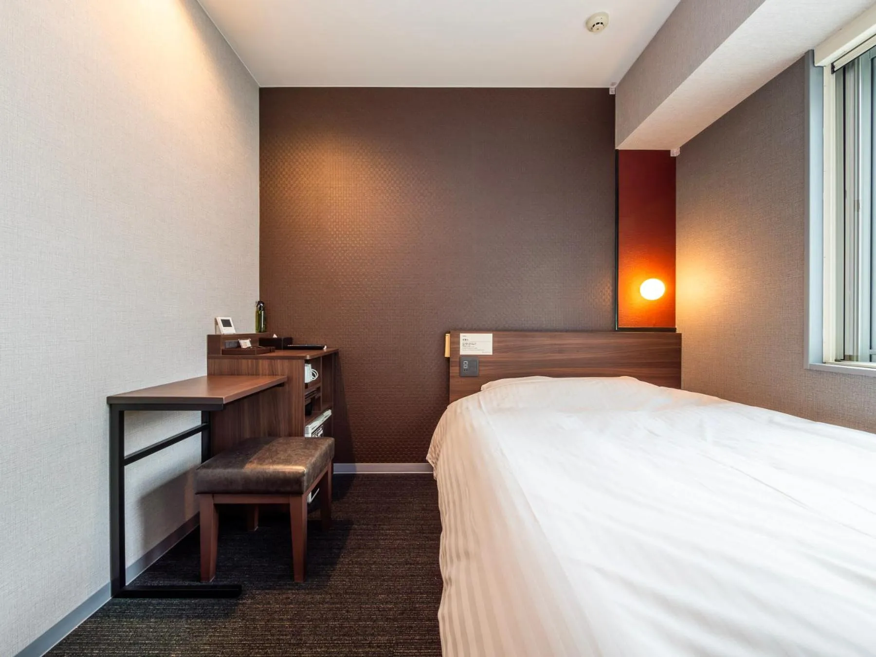 Bed in Super Hotel Premier JR Nara Eki