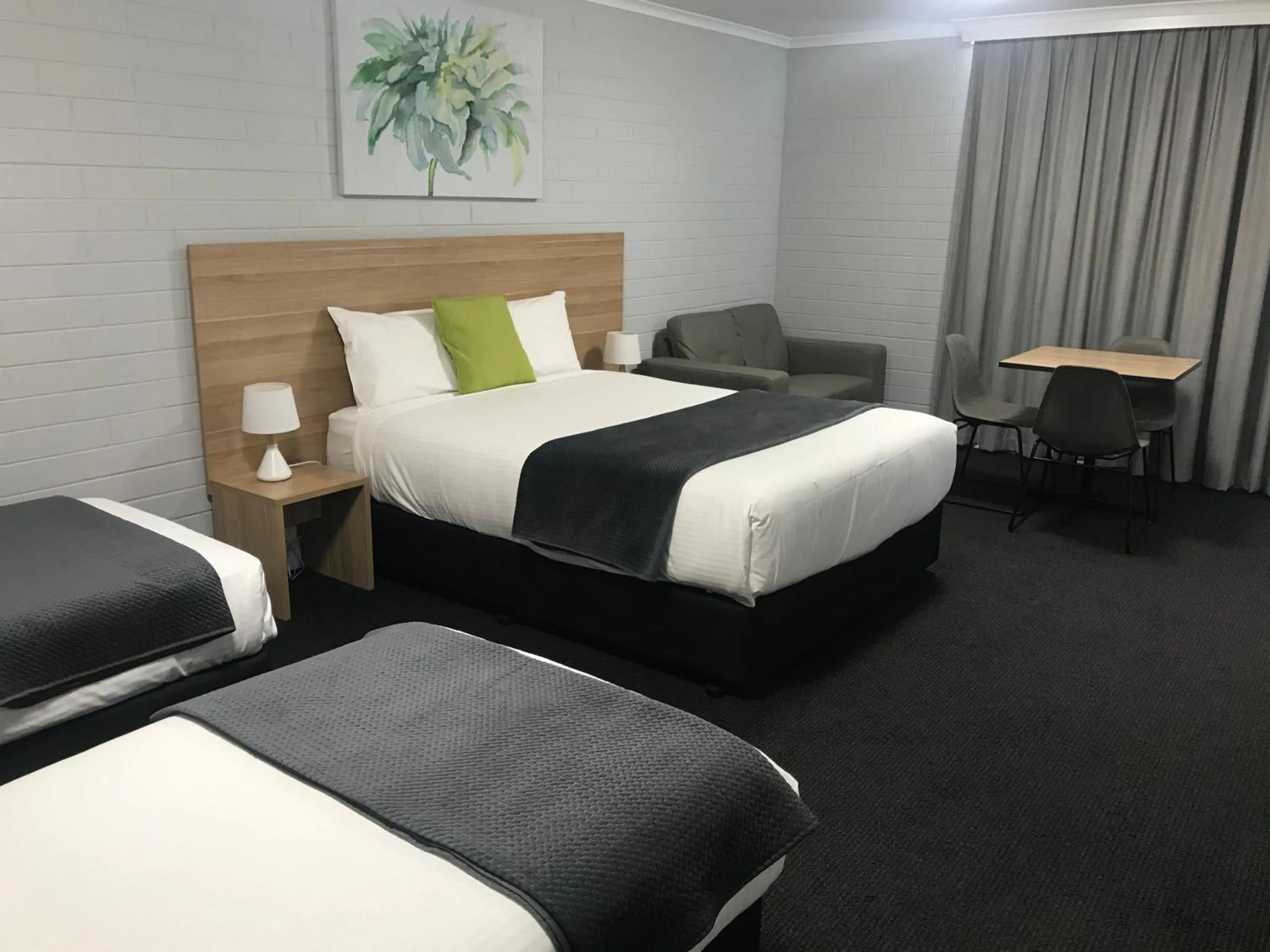 Bed in Frewville Motor Inn