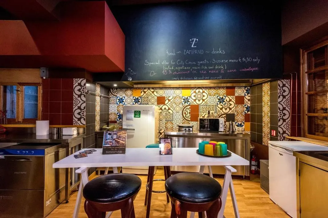 Communal kitchen in City Circus Athens