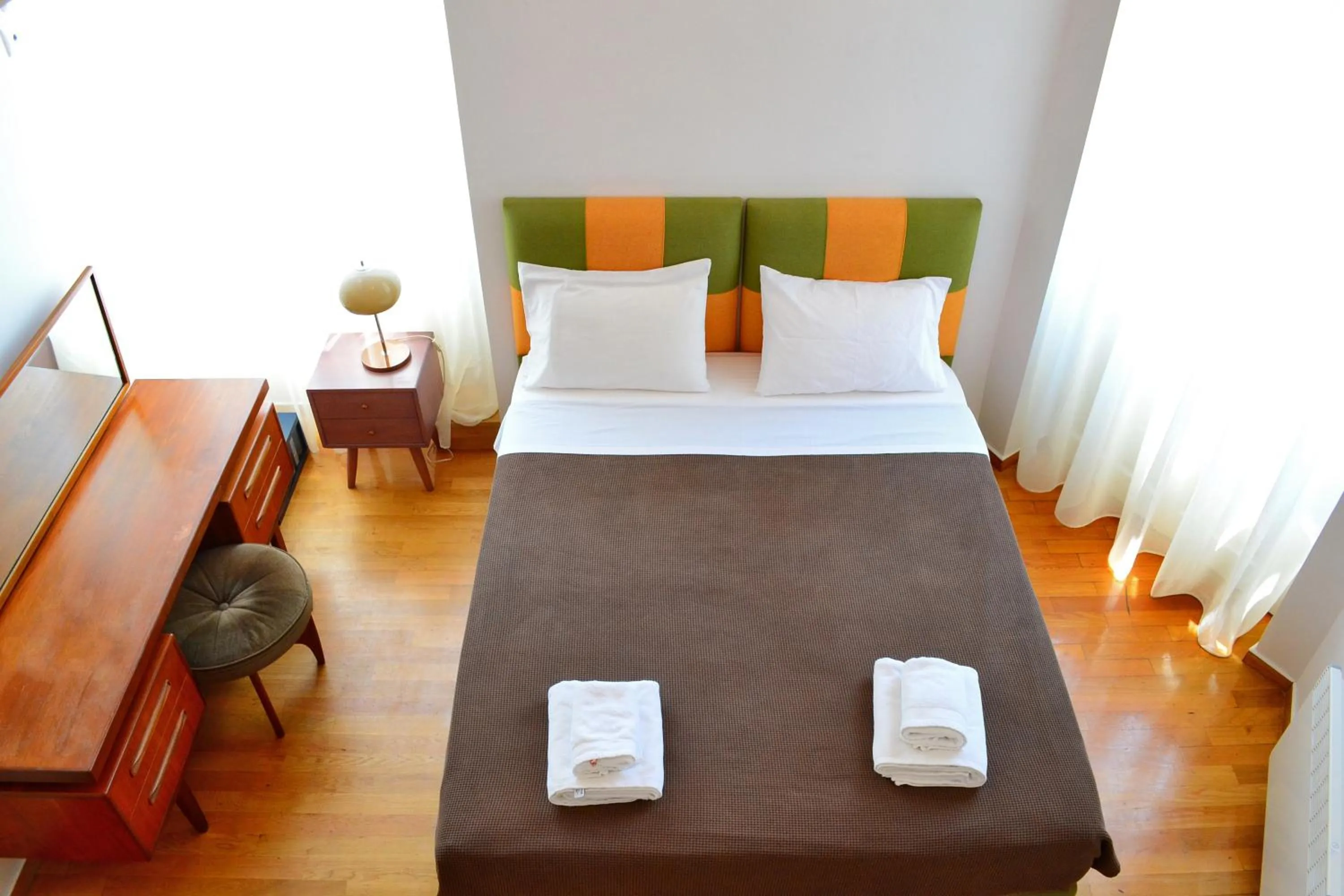 Bedroom, Bed in City Circus Athens