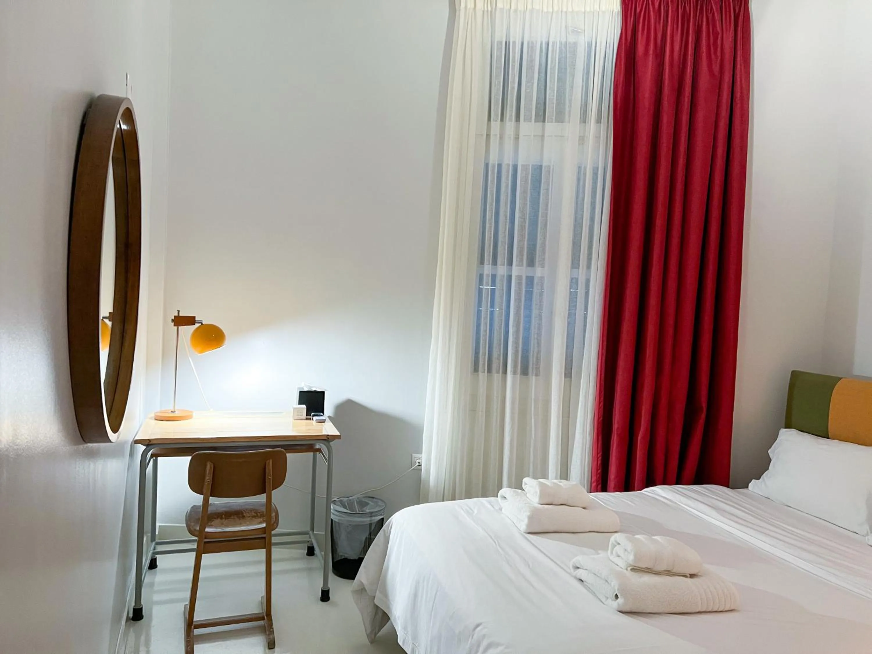 Bedroom, Bed in City Circus Athens