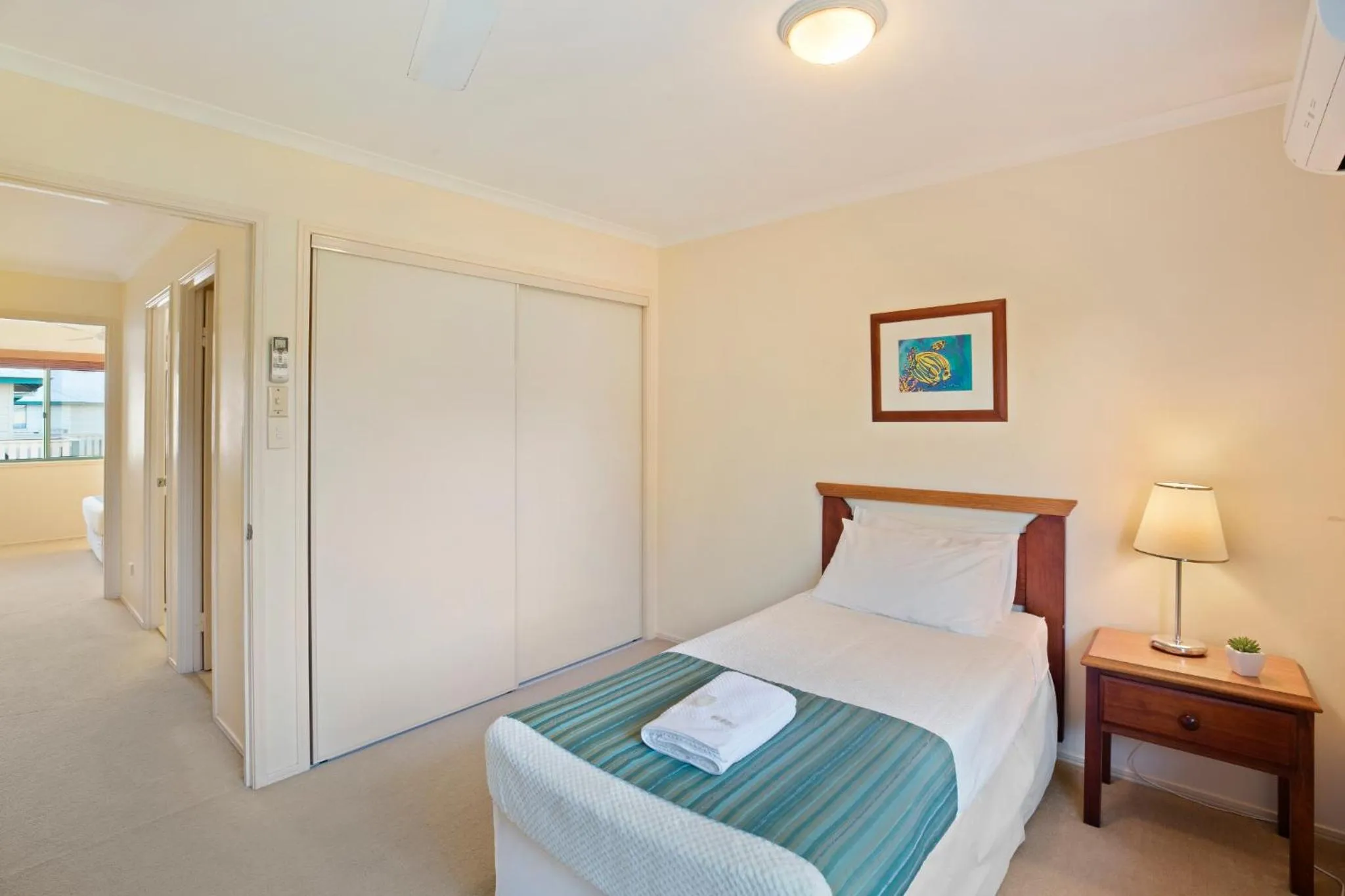 Bed in Terrapin Apartments