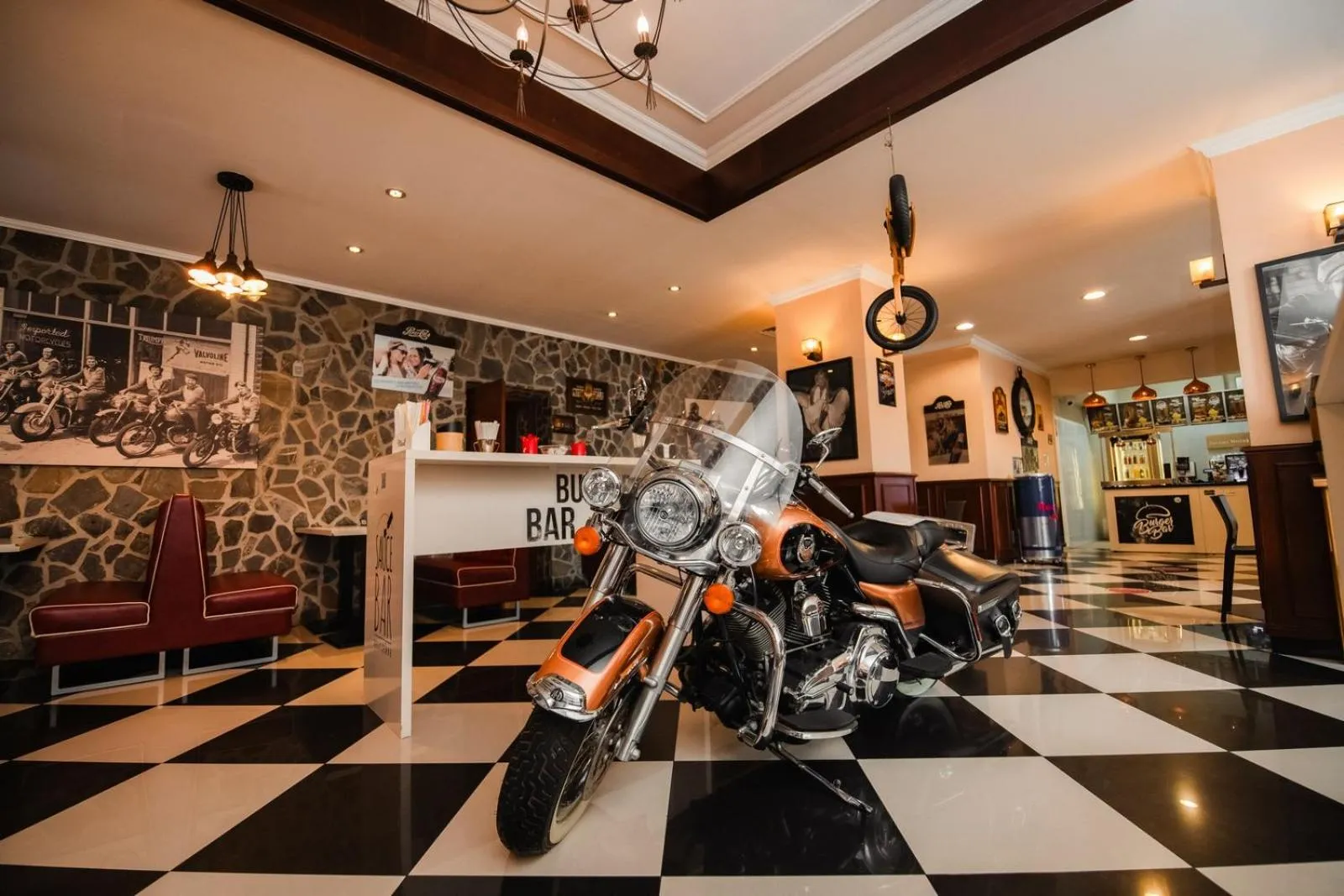 Restaurant/places to eat in Hotel Fantanita Haiducului