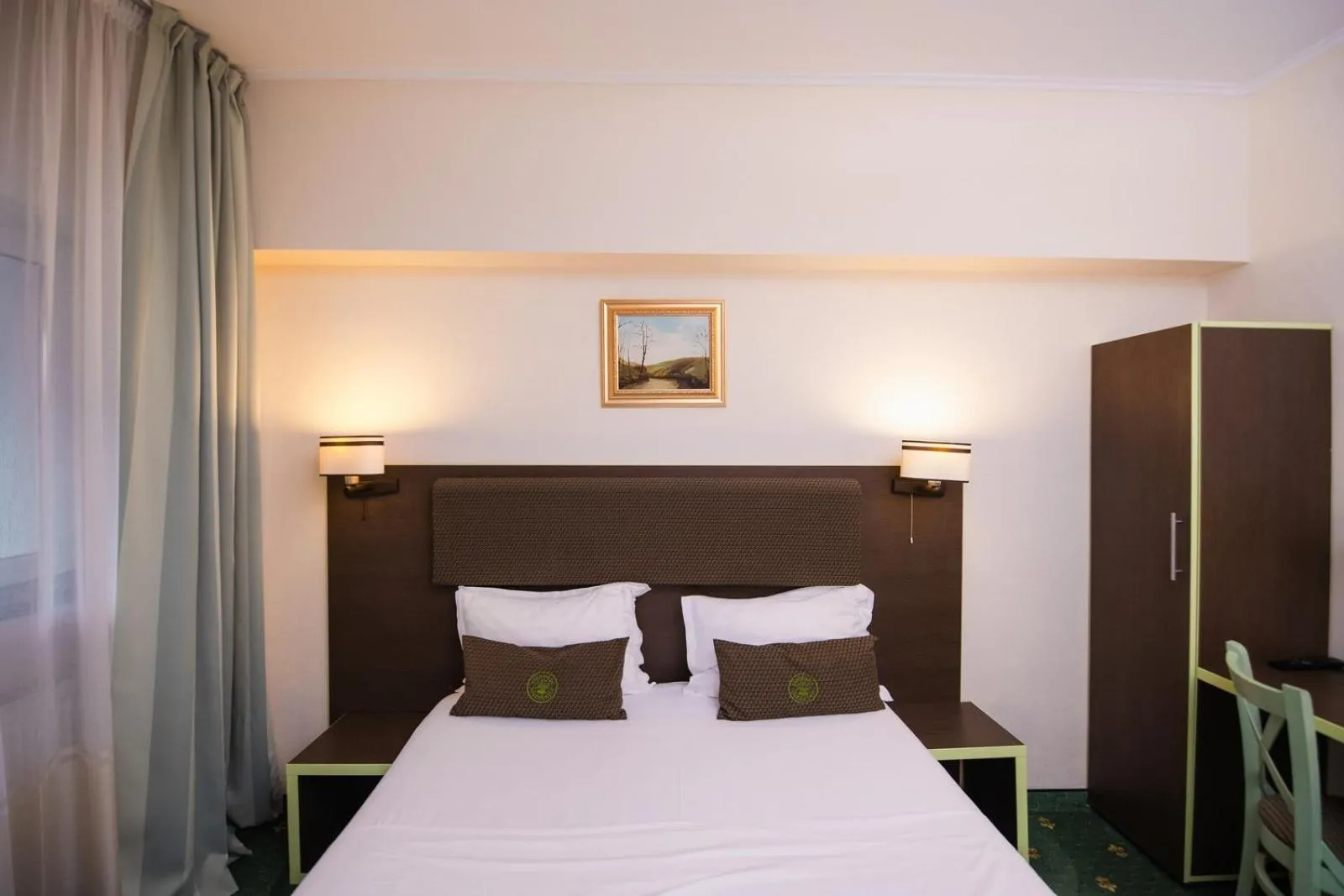 Photo of the whole room in Hotel Fantanita Haiducului