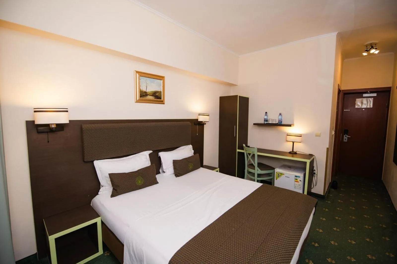 Photo of the whole room in Hotel Fantanita Haiducului