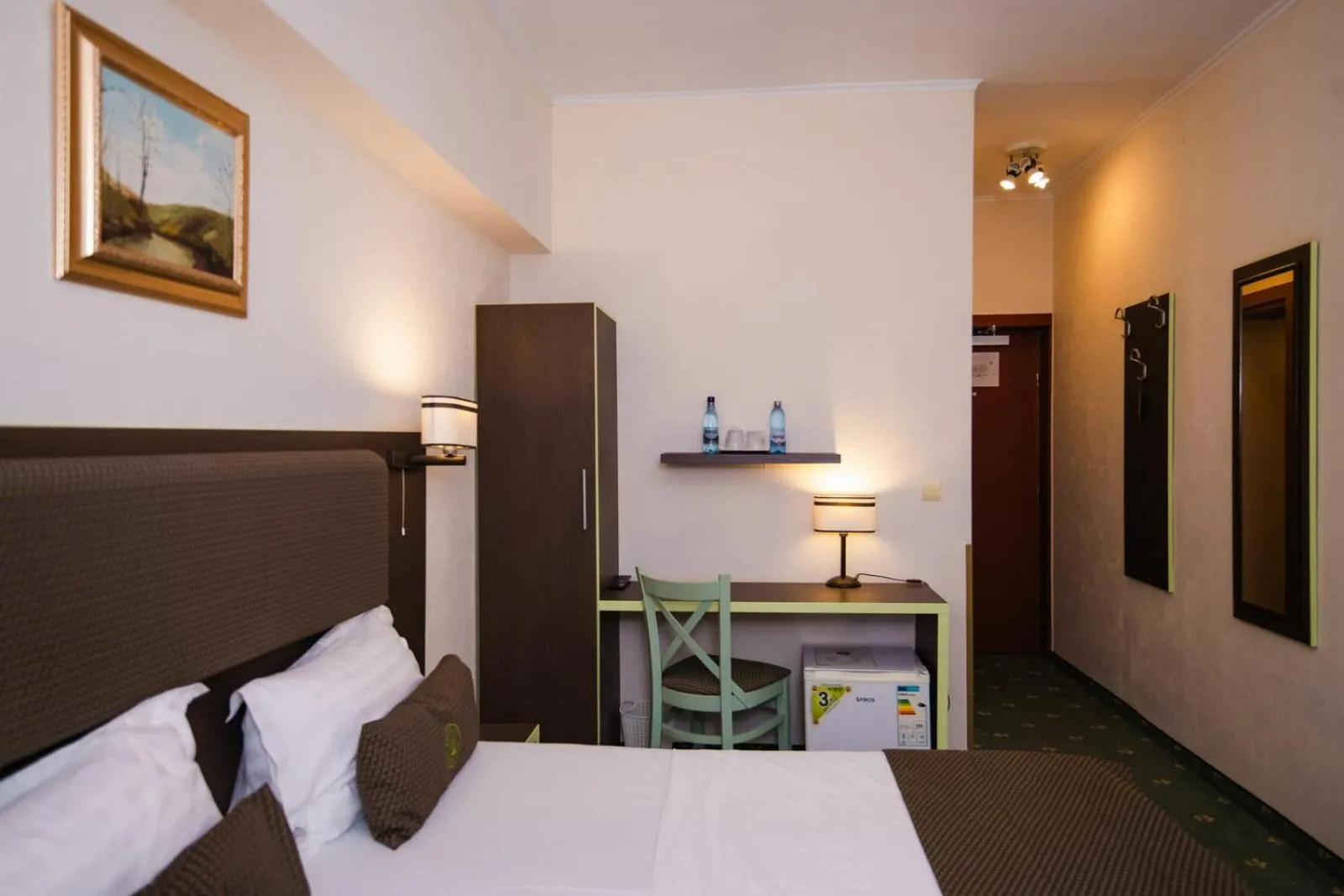 Photo of the whole room in Hotel Fantanita Haiducului