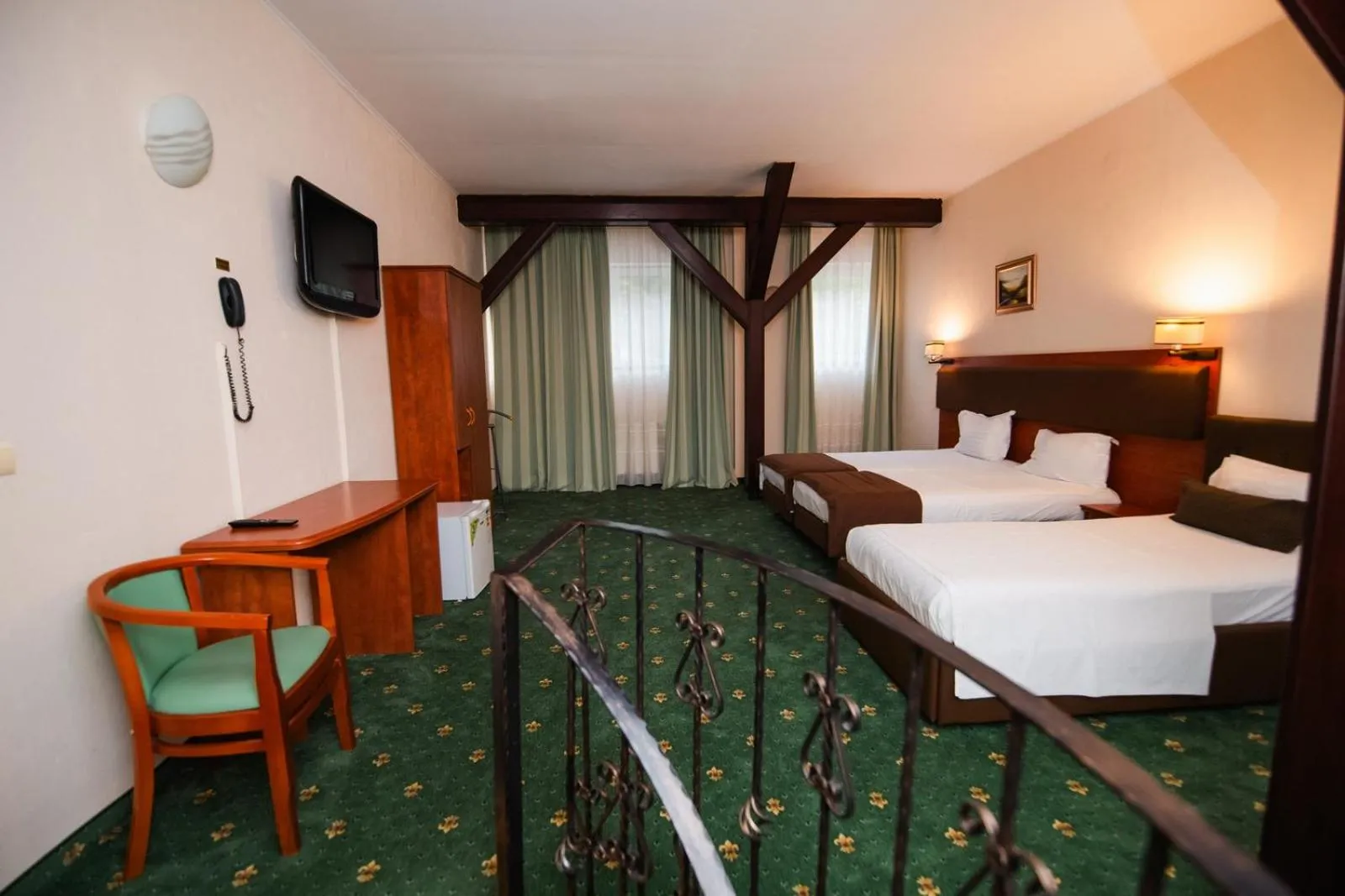 Photo of the whole room in Hotel Fantanita Haiducului