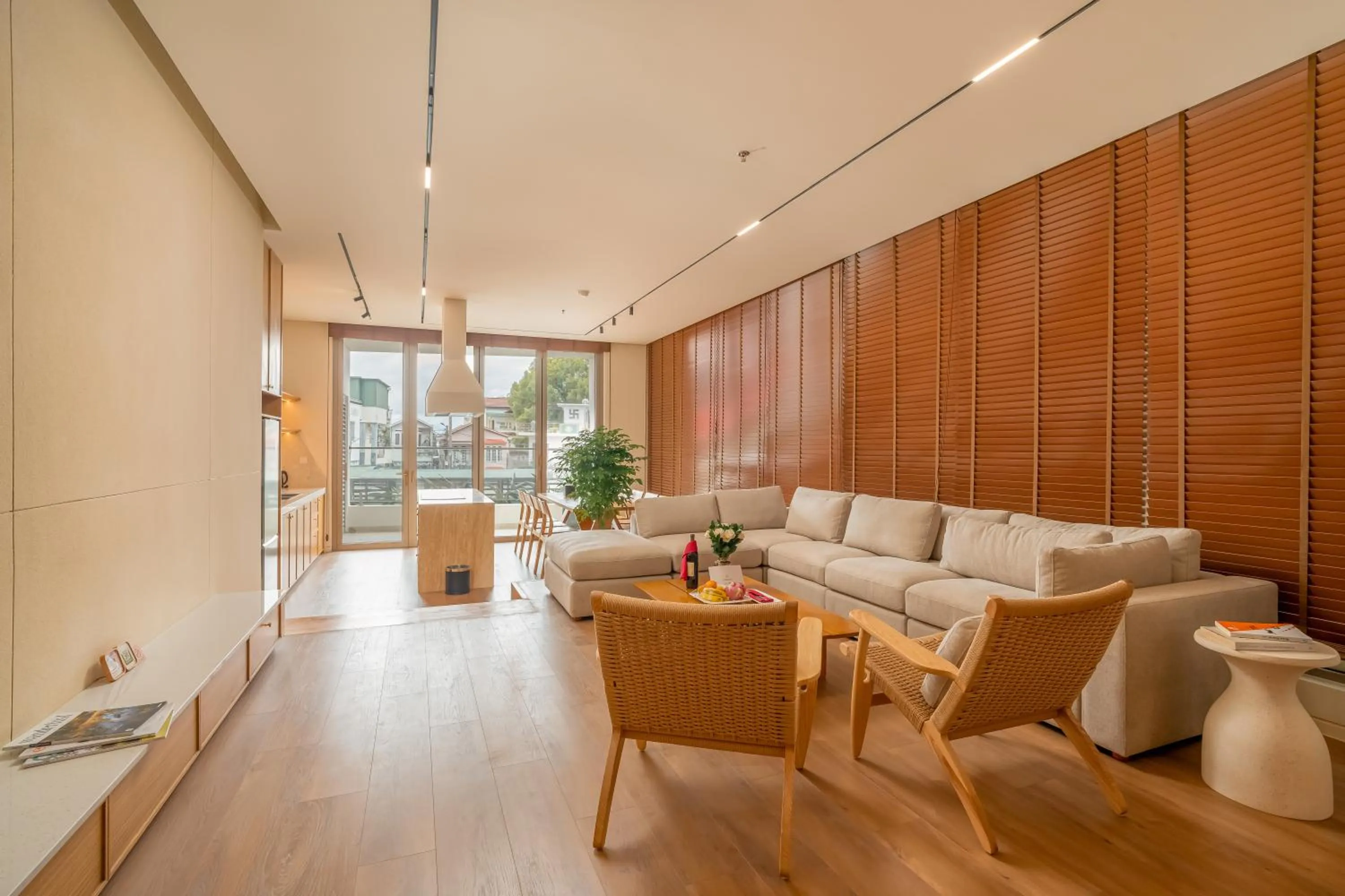 TV and multimedia in Colline Dalat