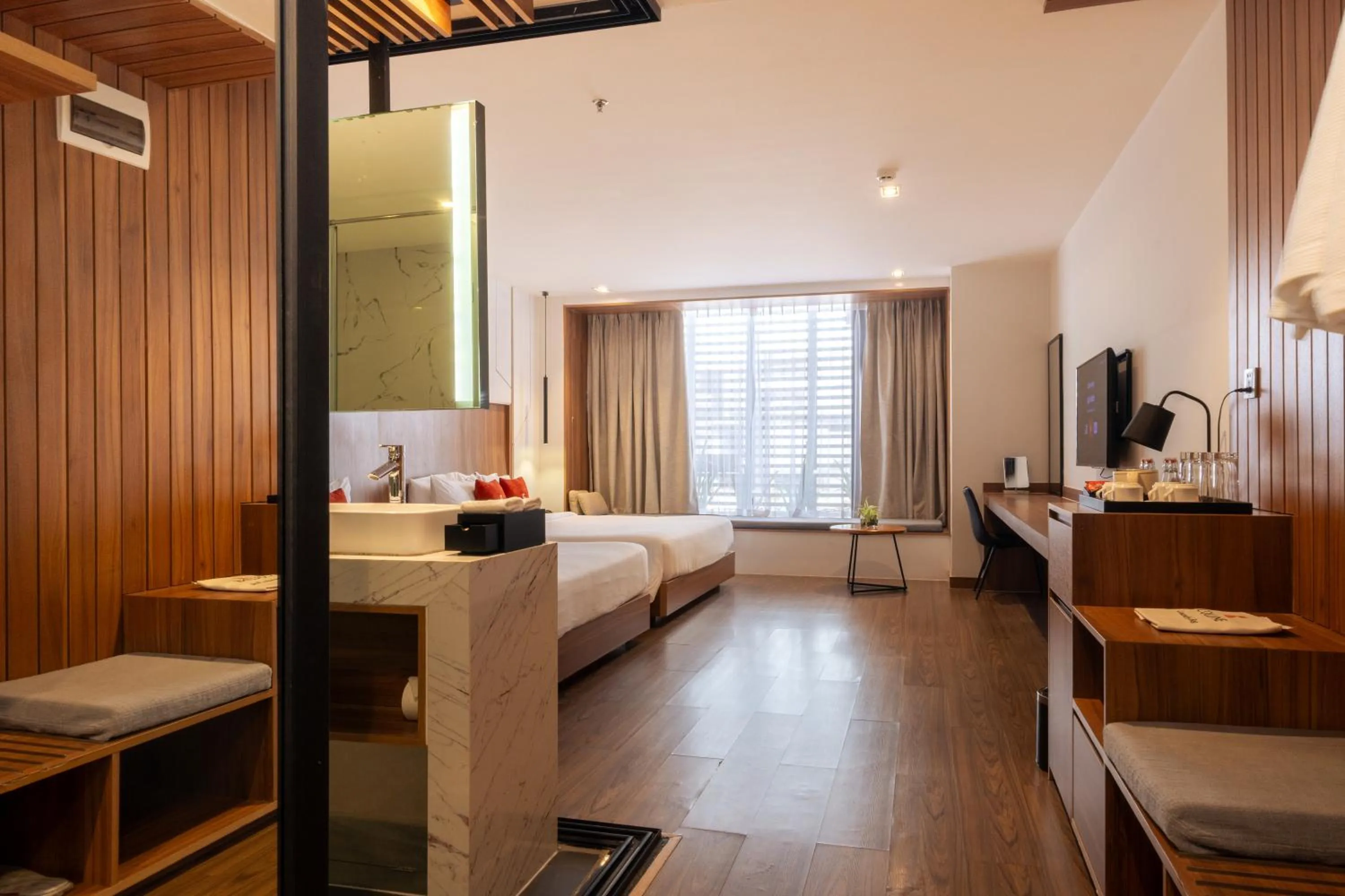 Bathroom, Bed in Colline Dalat