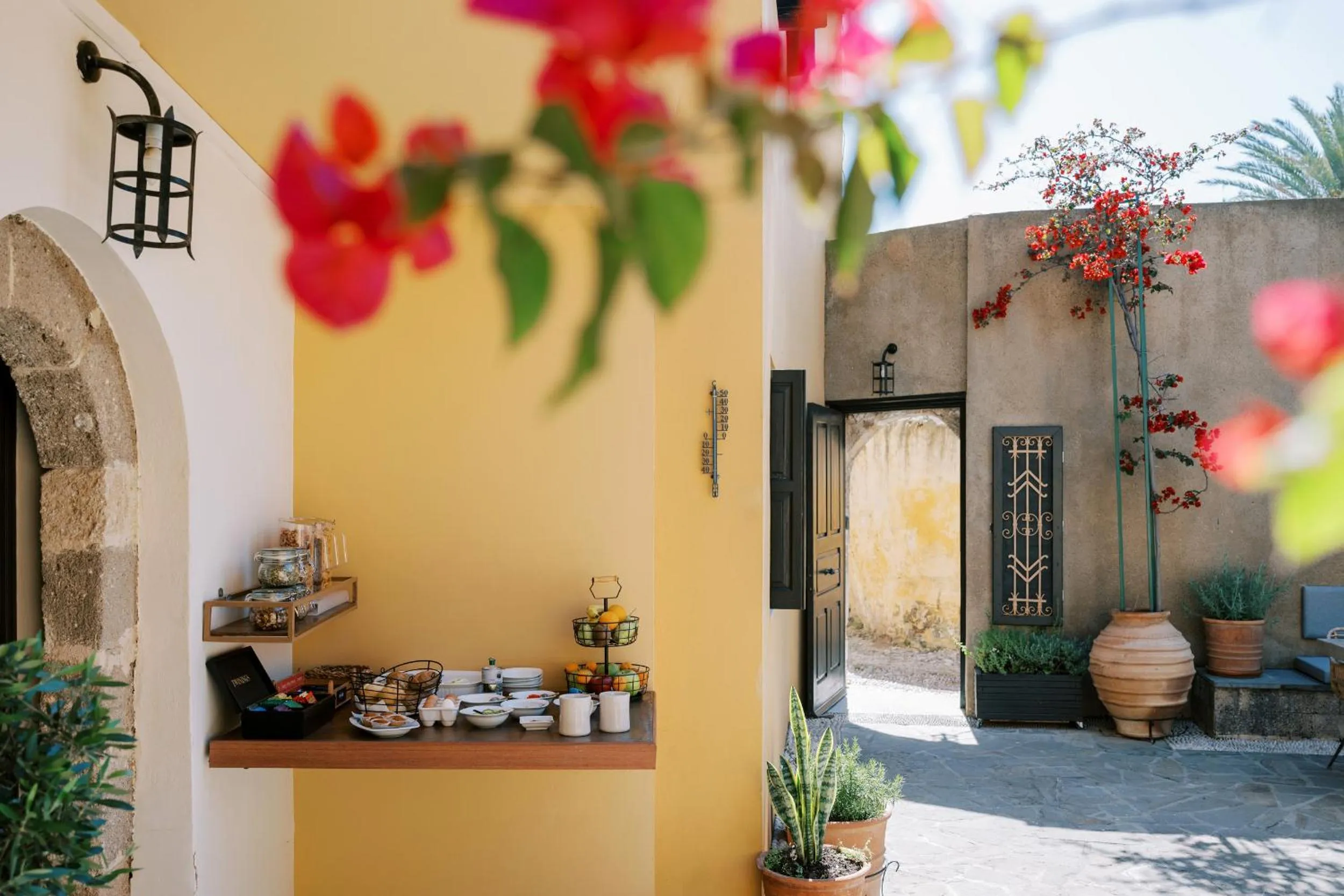 Buffet breakfast in Zacosta Villa Hotel