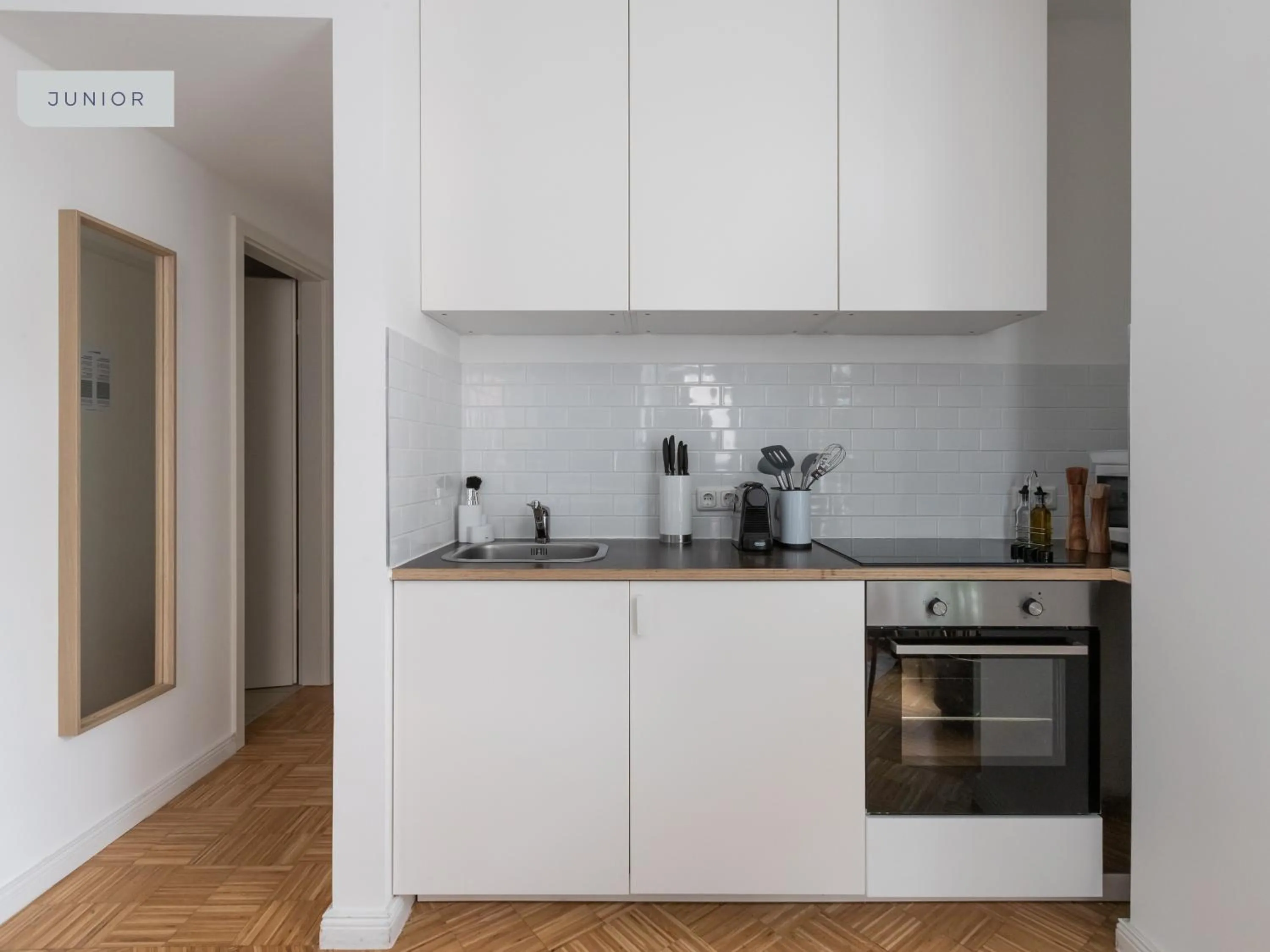 Kitchen or kitchenette in Apartments Berlin Aroser Allee