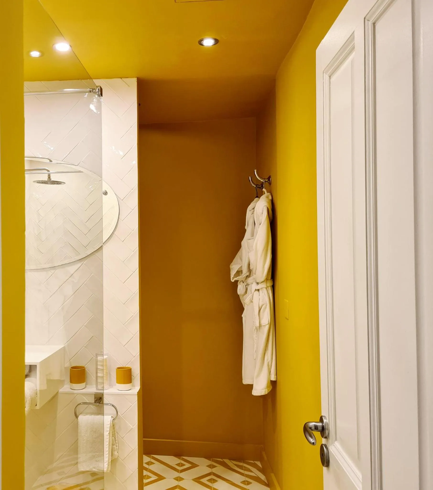 Bathroom in Maison Dauphine