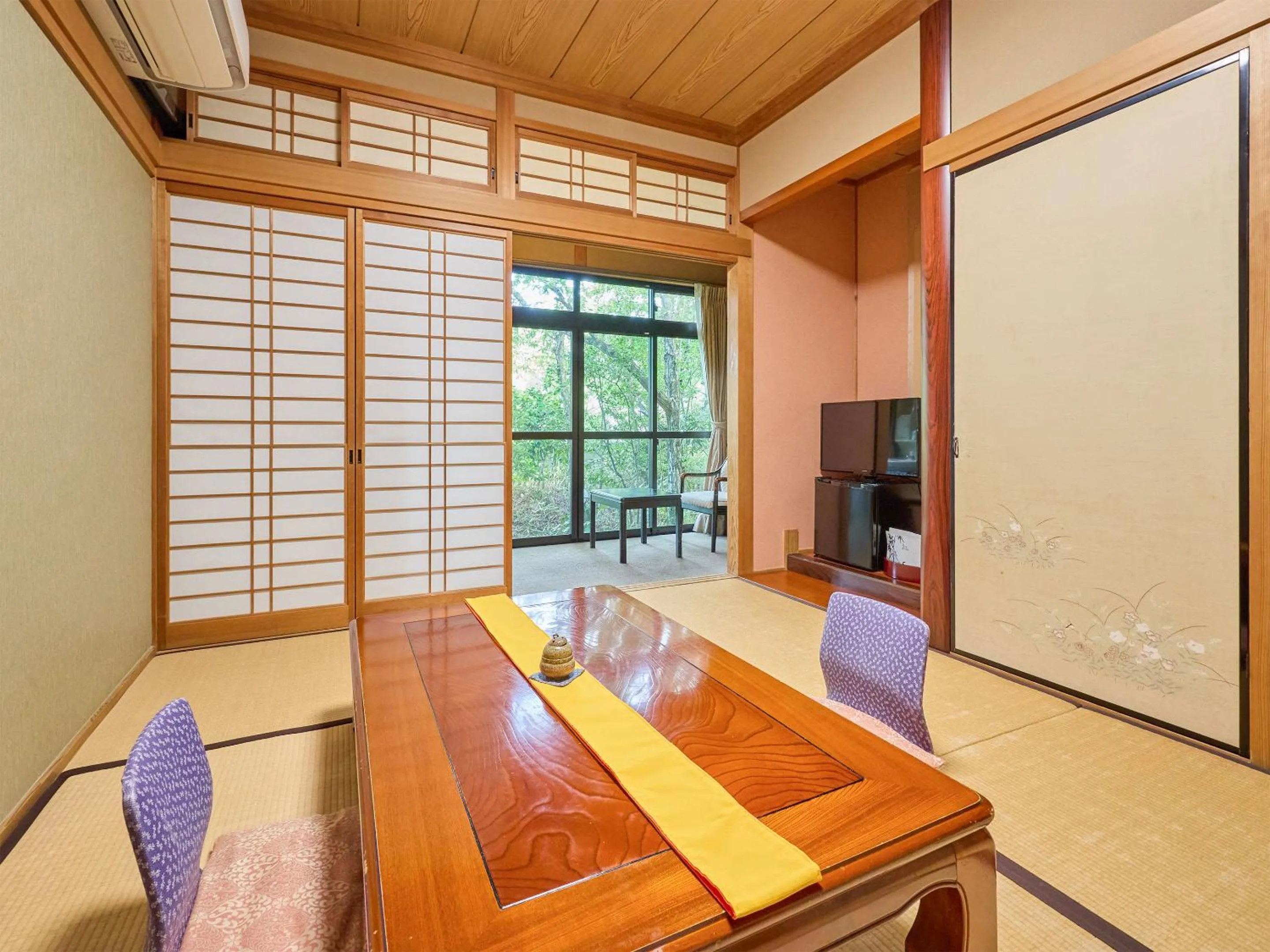 Photo of the whole room in Oyado Yumechidori